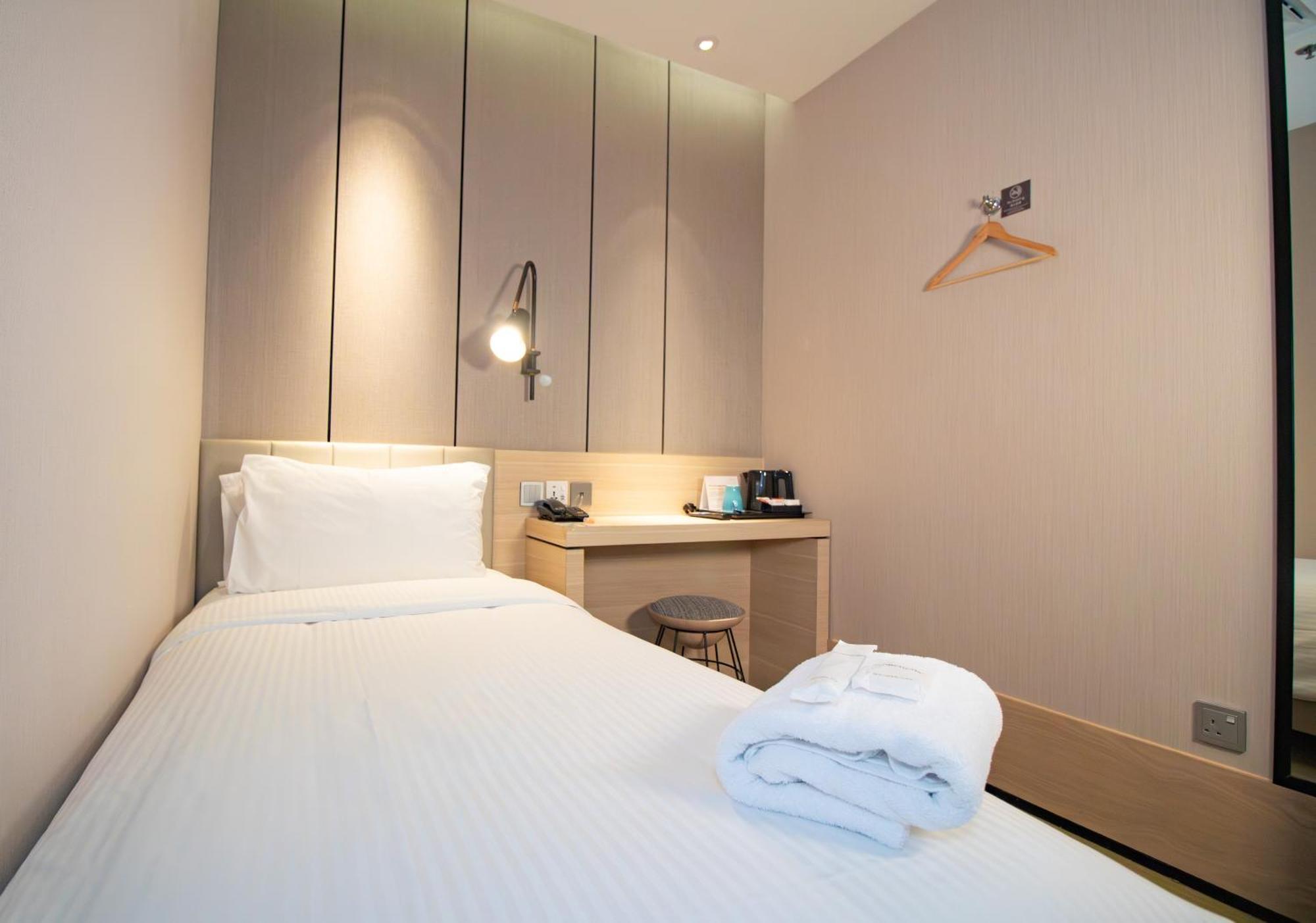 Standard Single Room (6 Hours)
