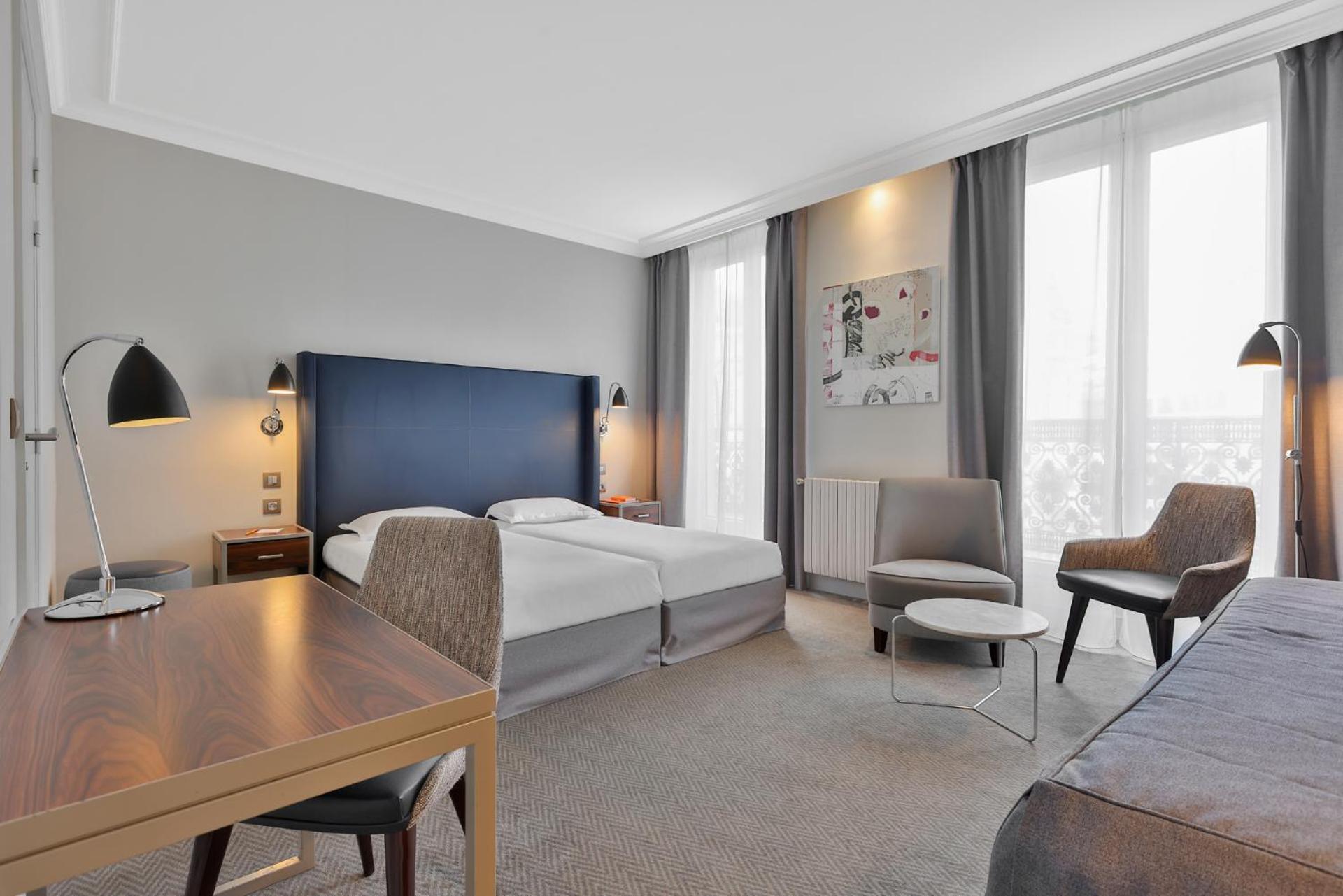 Triple Room