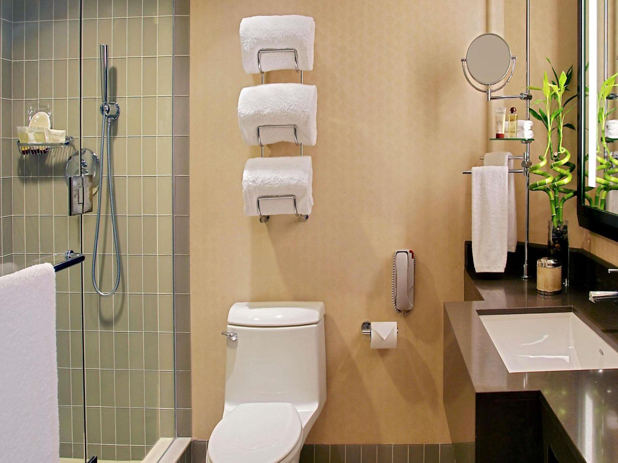 Rom Luxury med uteplass og king-size-seng