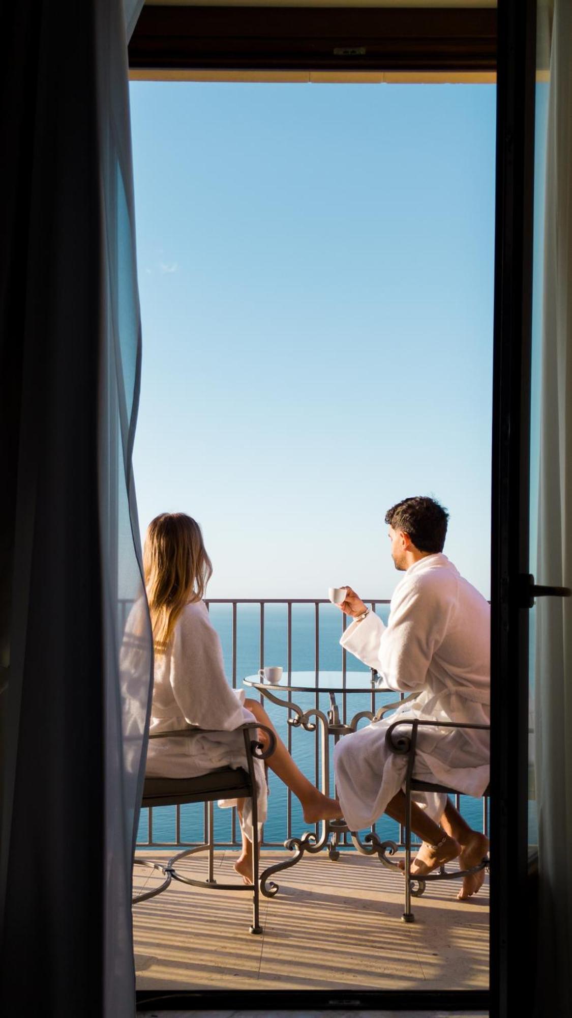 Juniorsuite med sjøutsikt