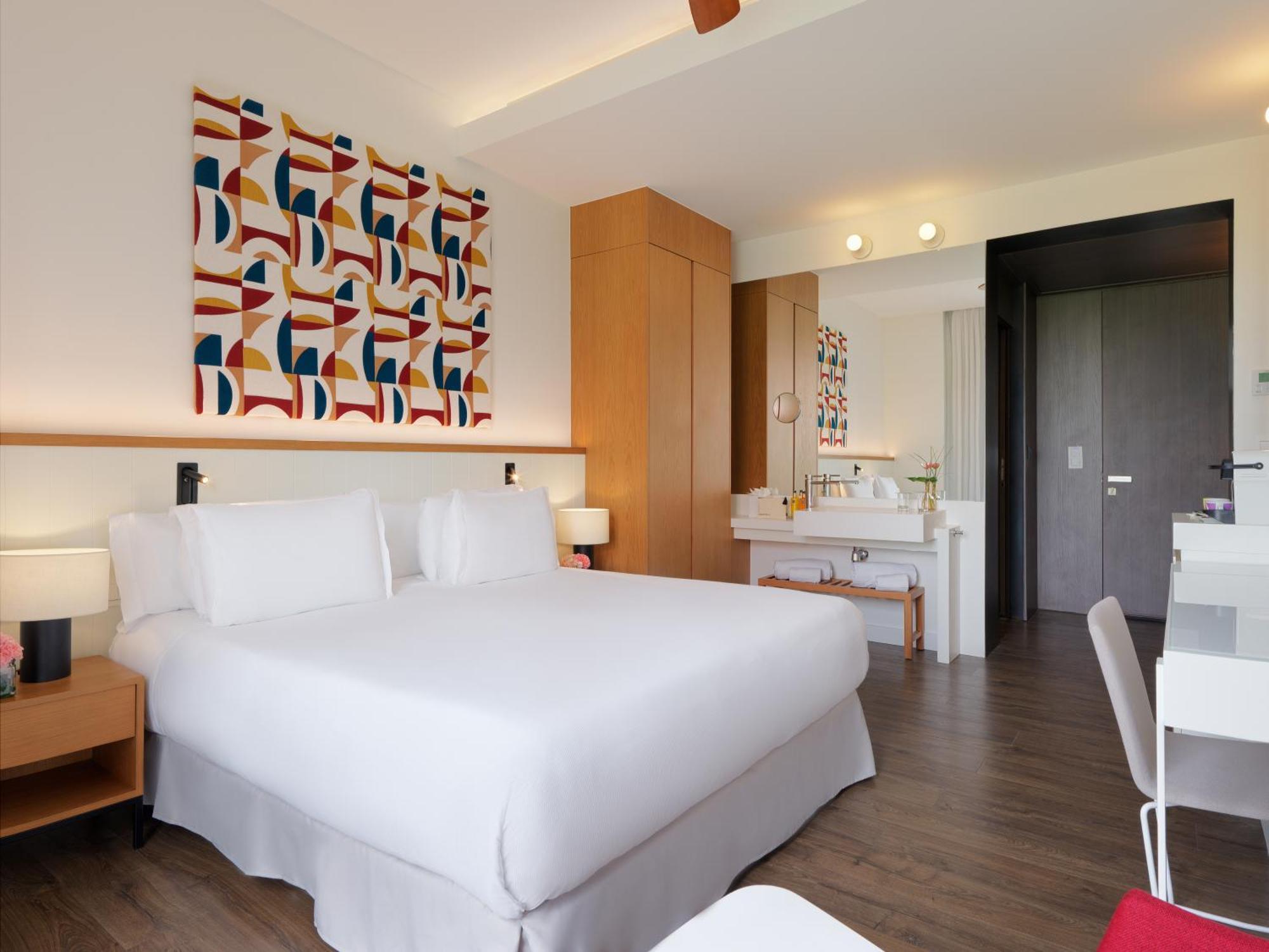 Triple Room,1773746845:JPEG