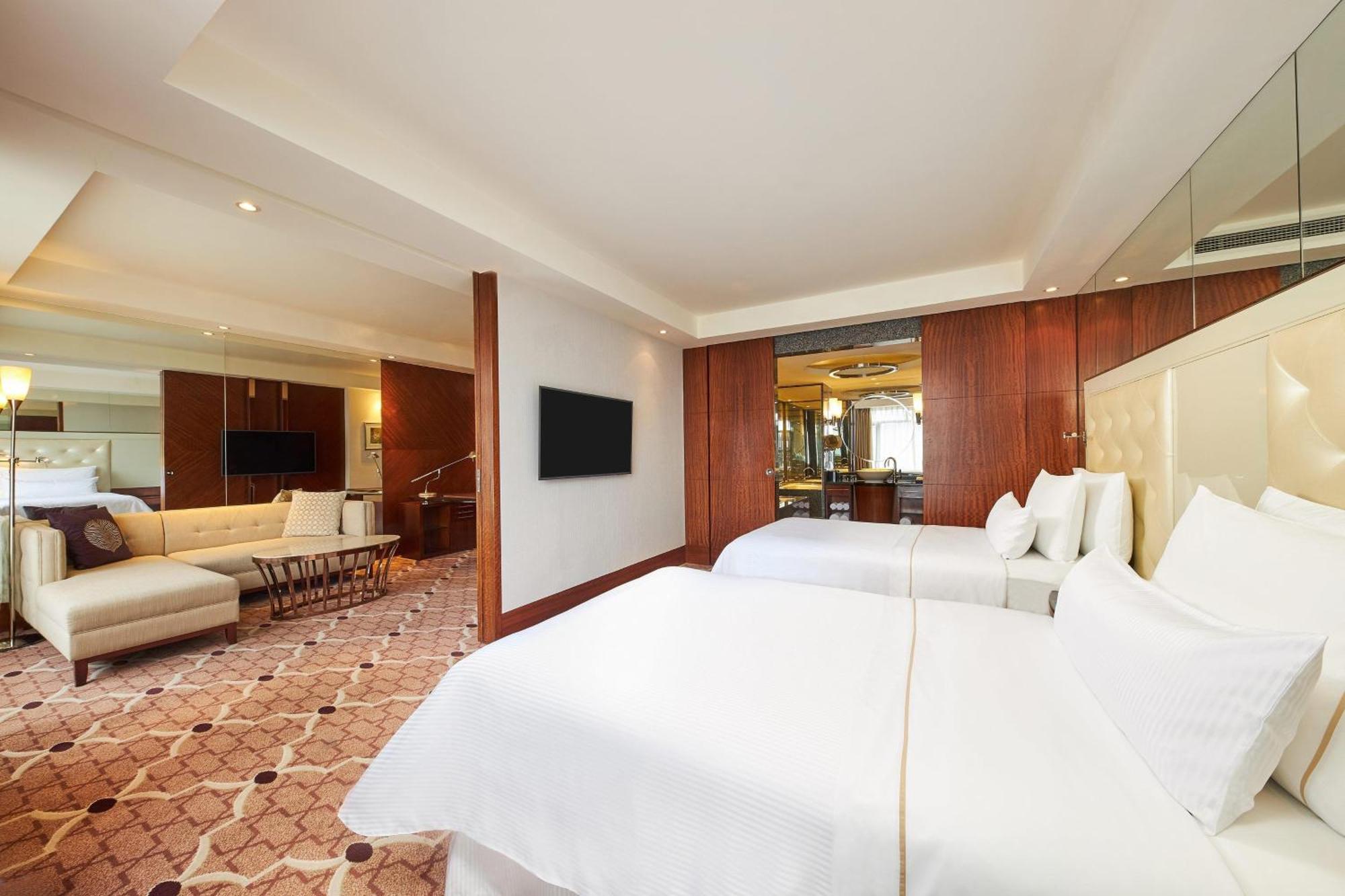 Crown Studio Twin Room