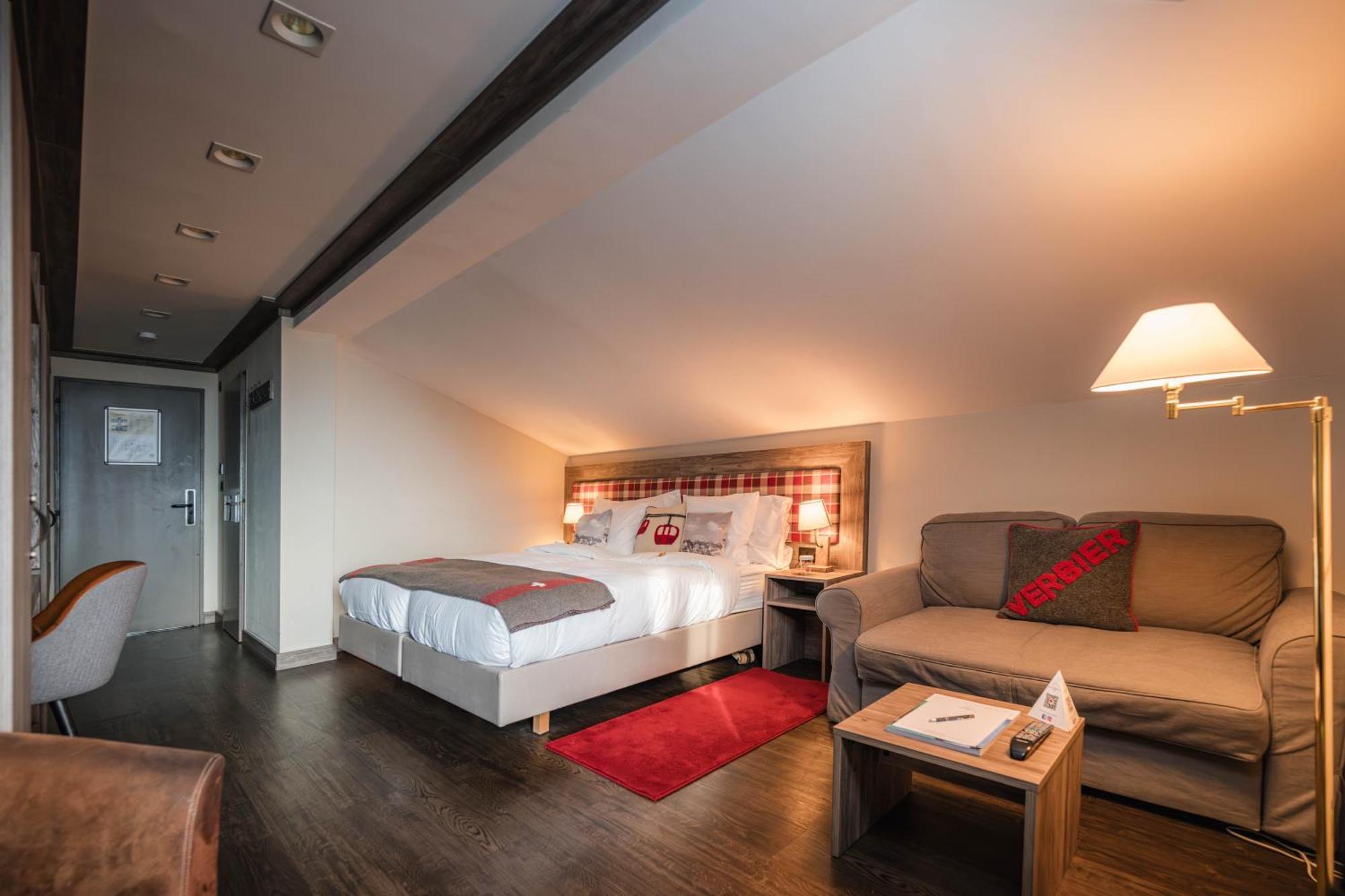Panorama Room