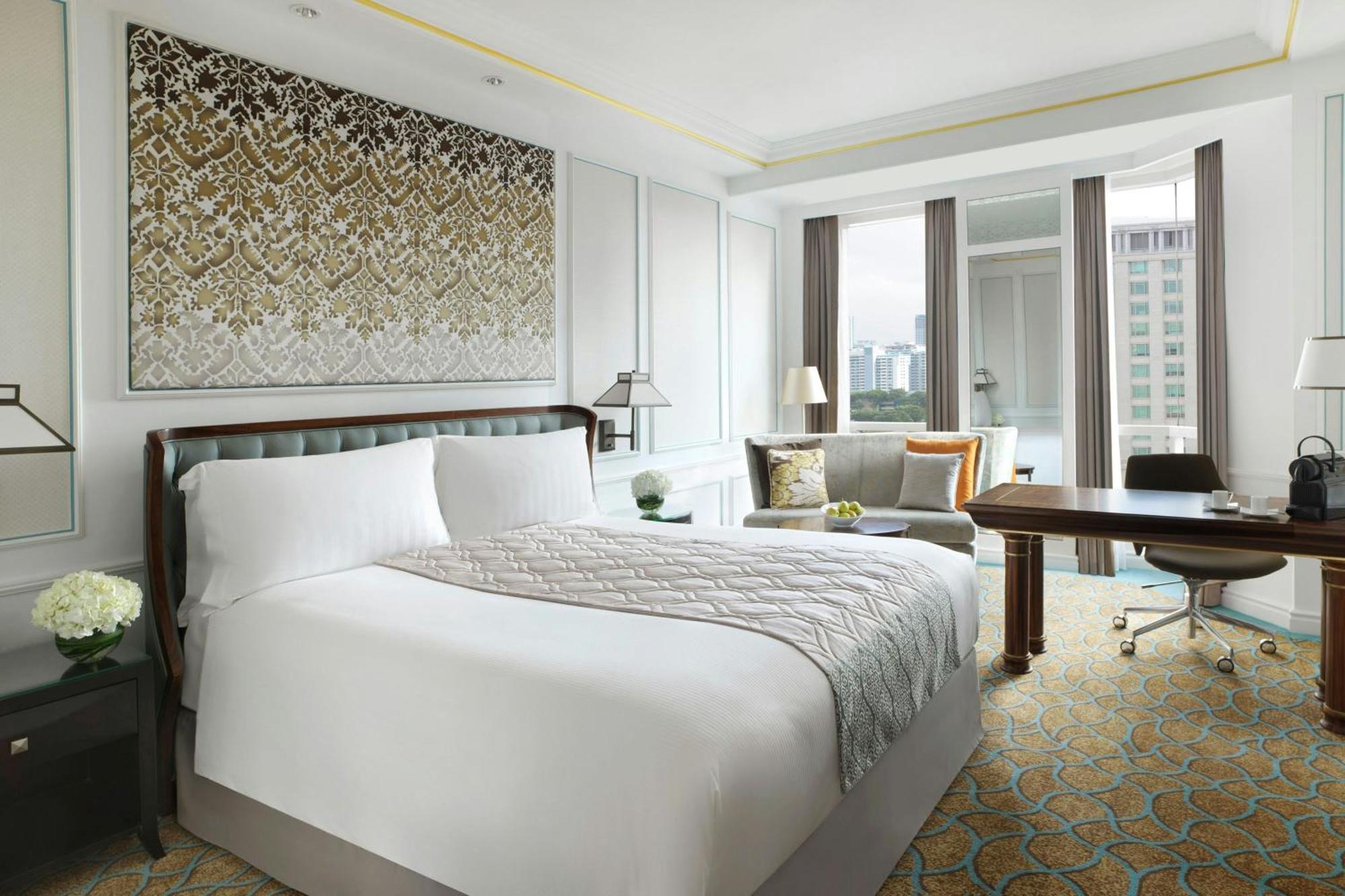 Classic Club King Room with Club Access