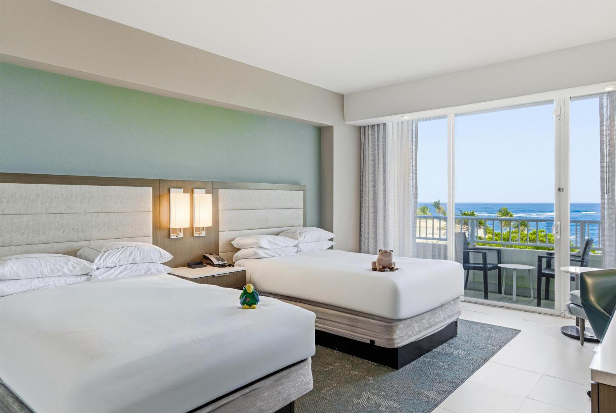 Premium Family Room One King Bed Two Double Beds Garden View