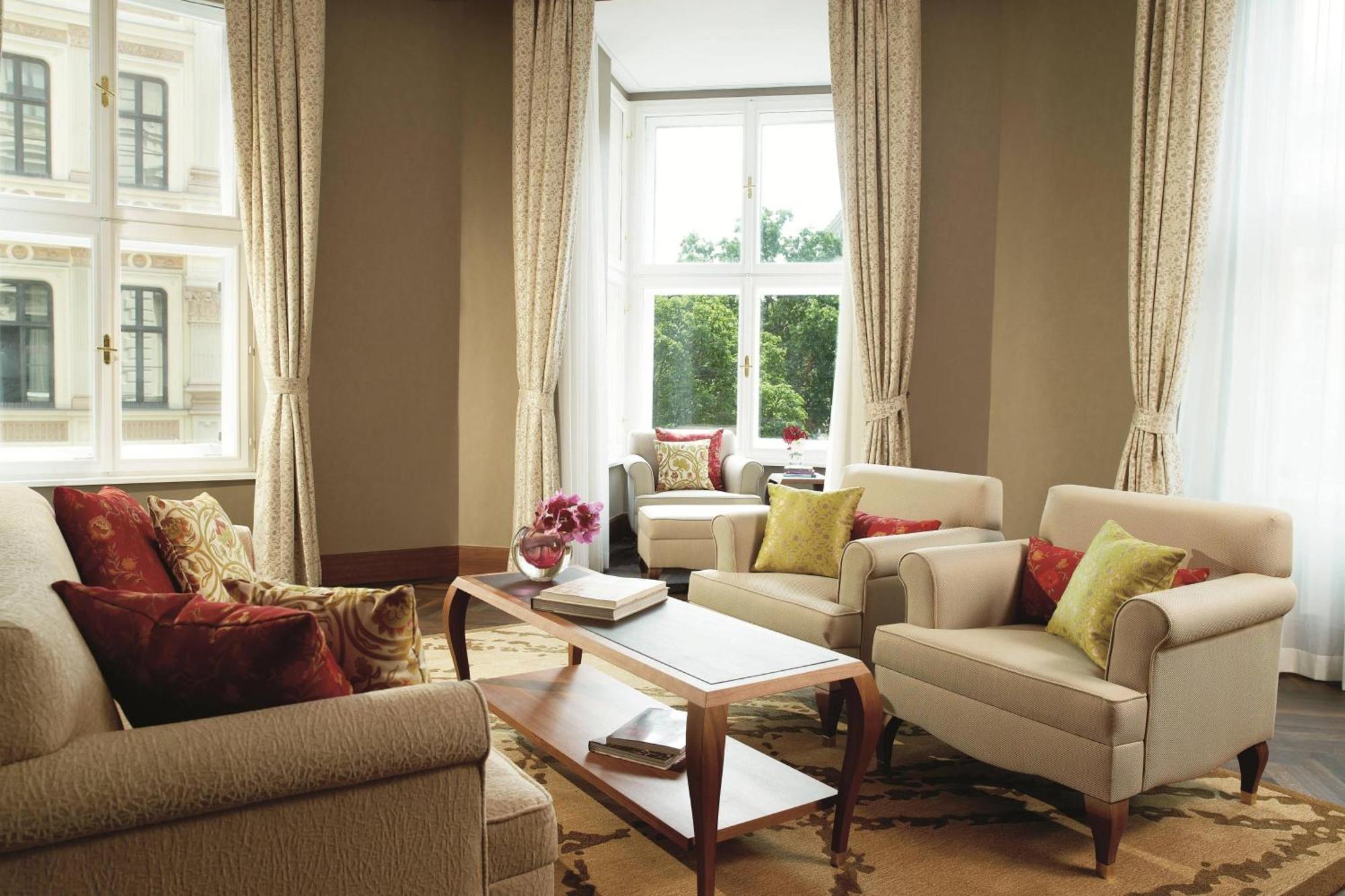 2-Bedroom Premium Executive Suite Club lounge access