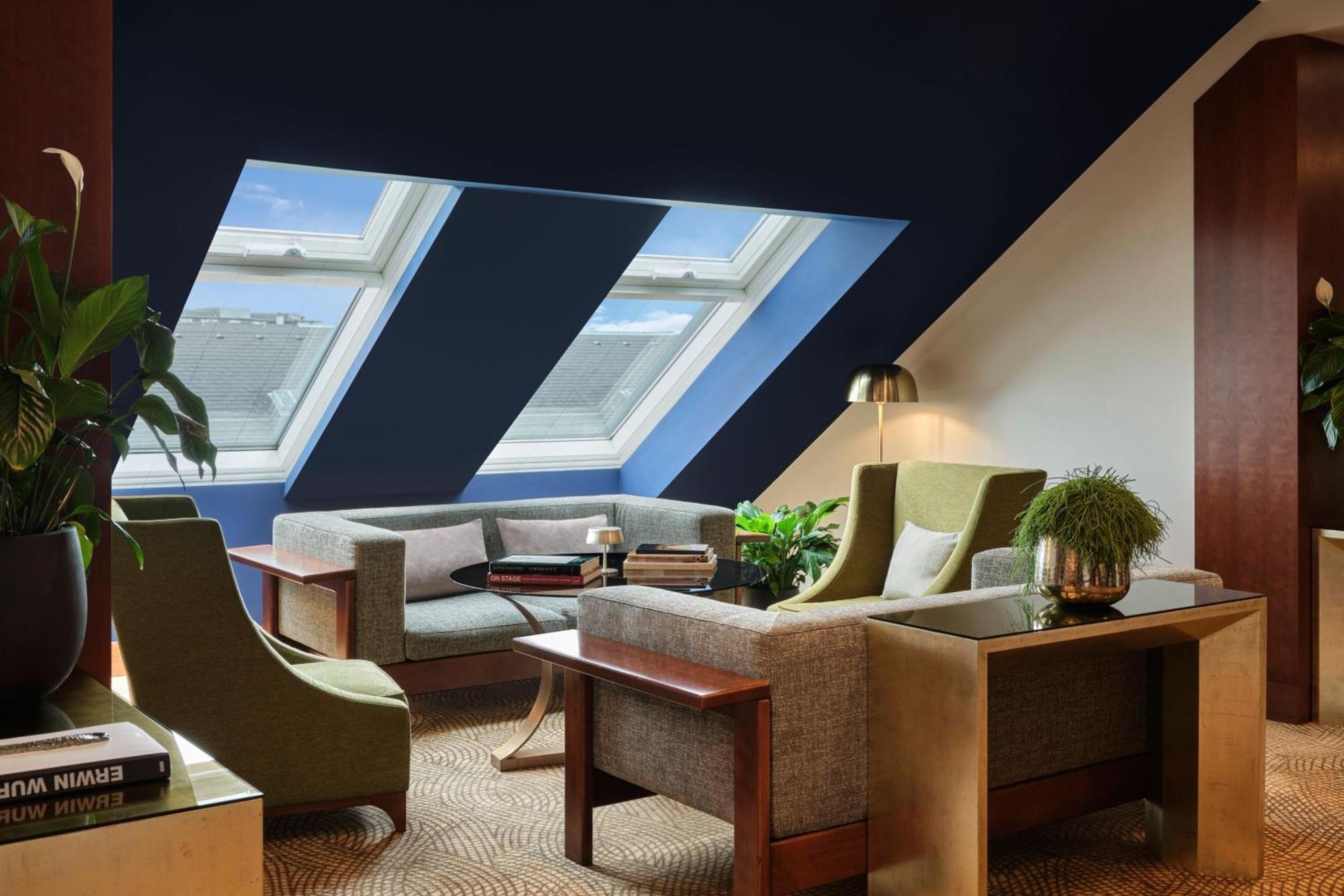 The Ritz-Carlton Symphony Suite Club lounge access