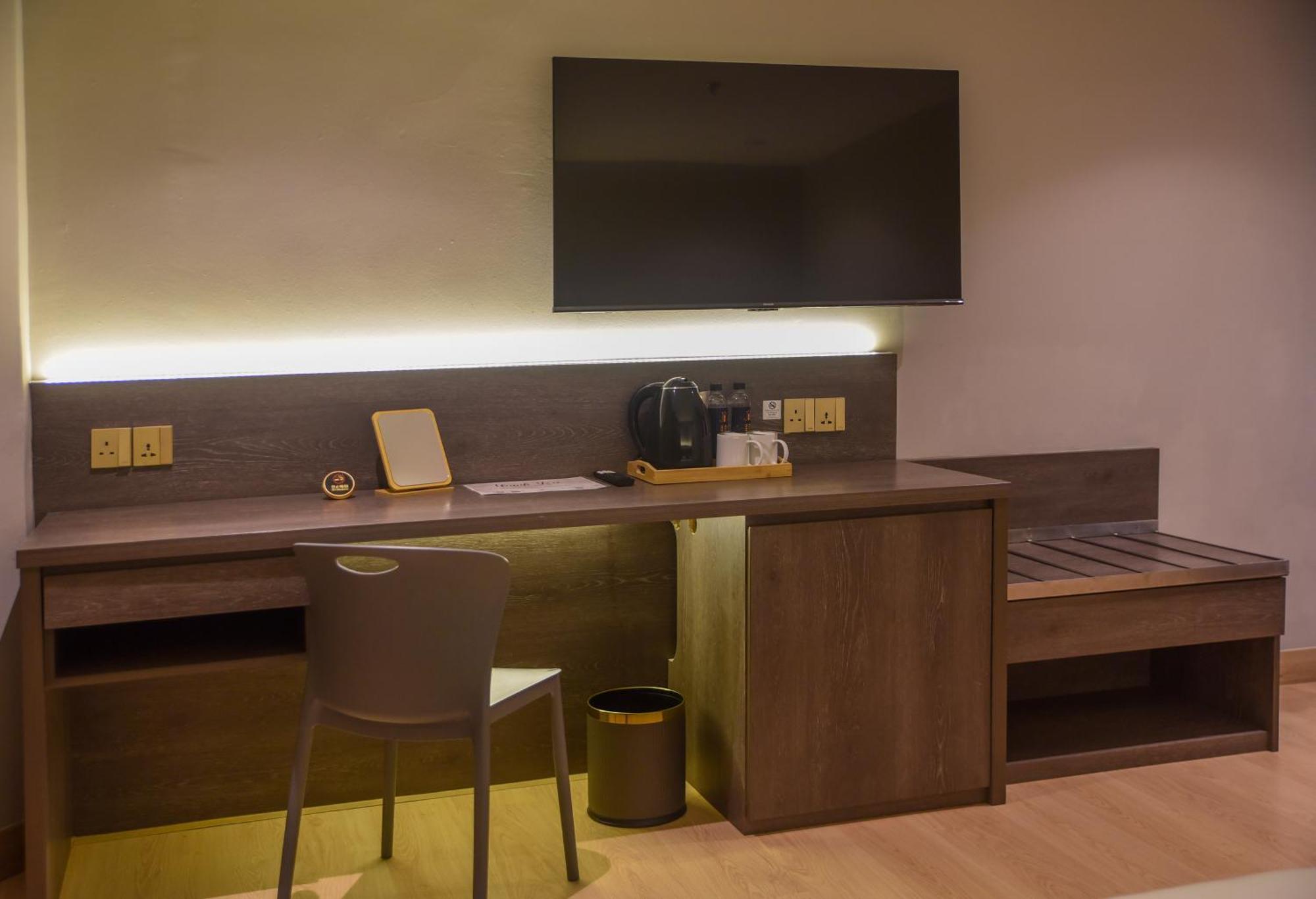 Standard Deluxe Room