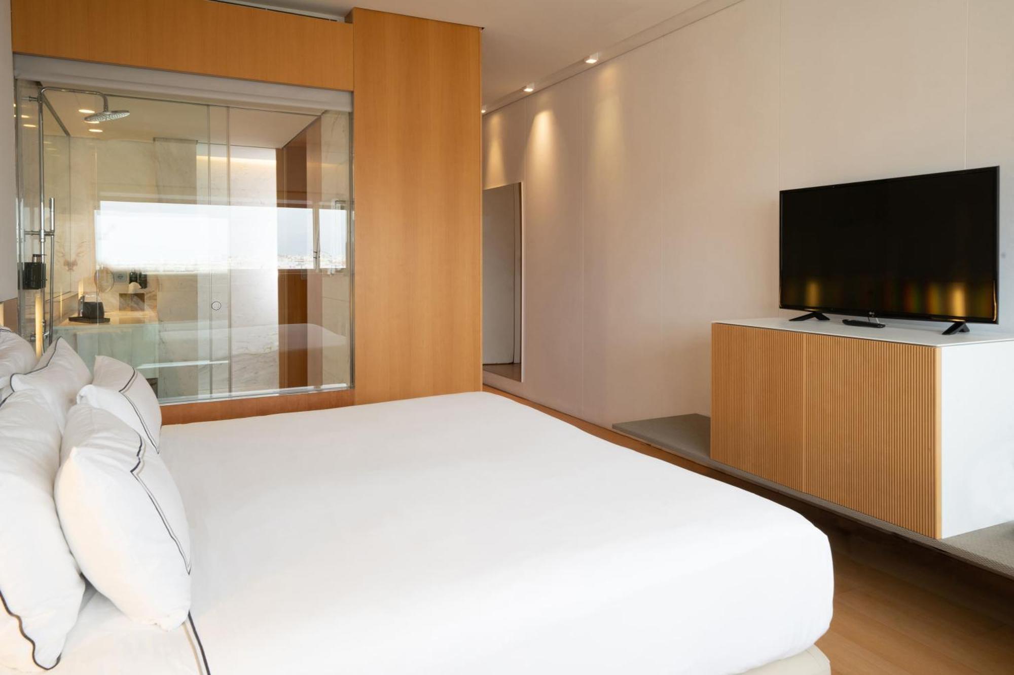 Deluxe Double or Twin Room Sea View