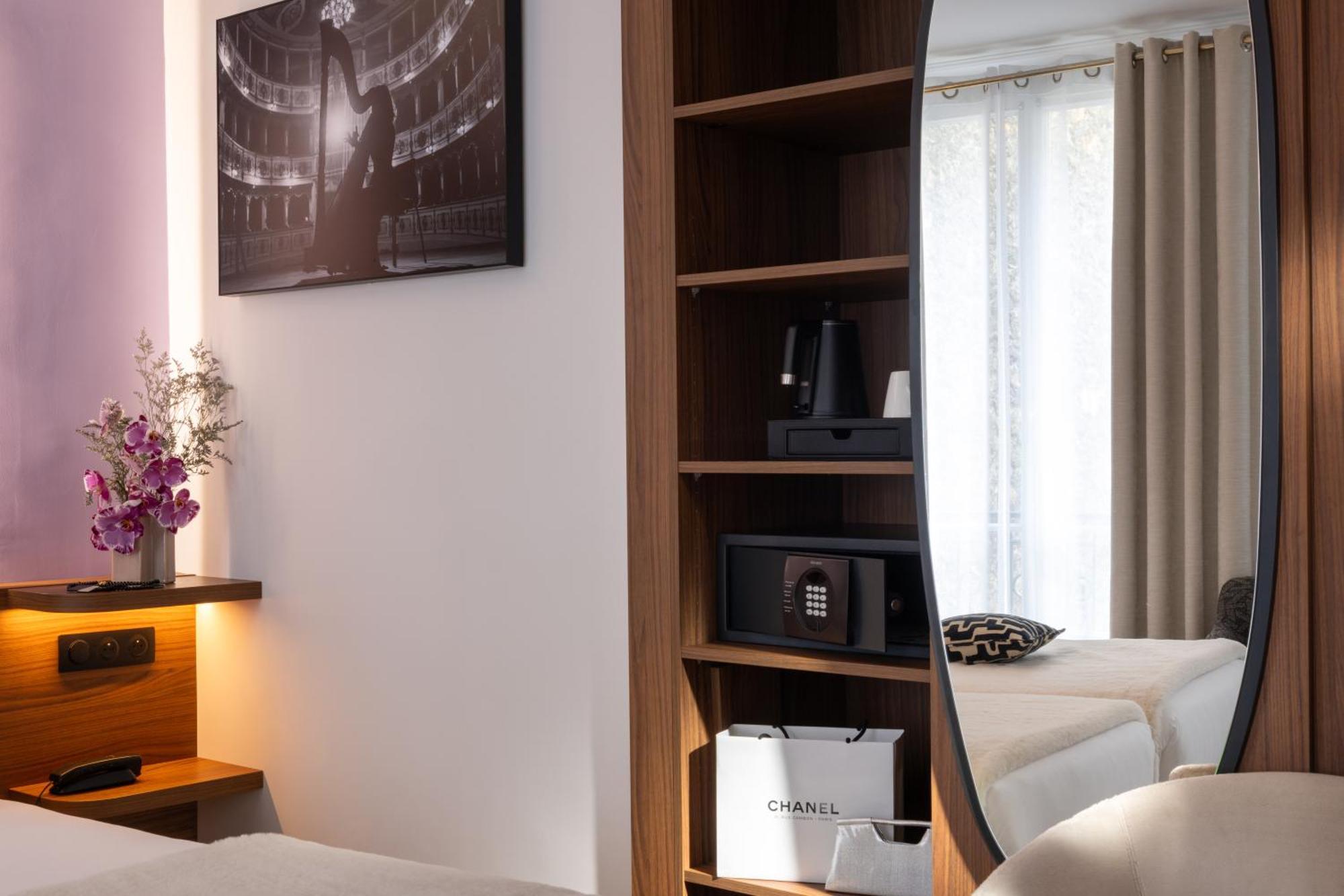 Large Twin Room