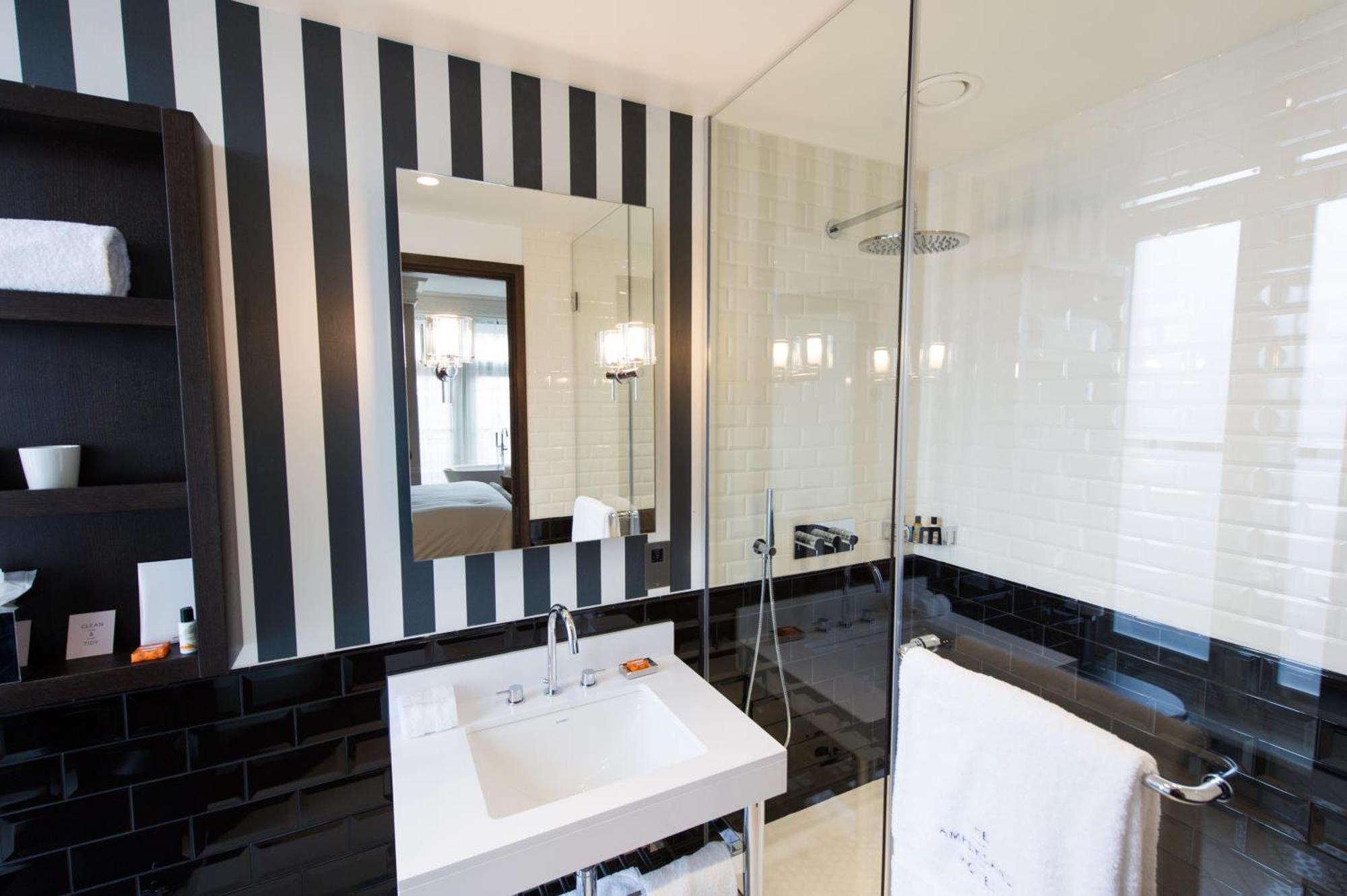 Superior Double or Twin Room,178469685:JPEG