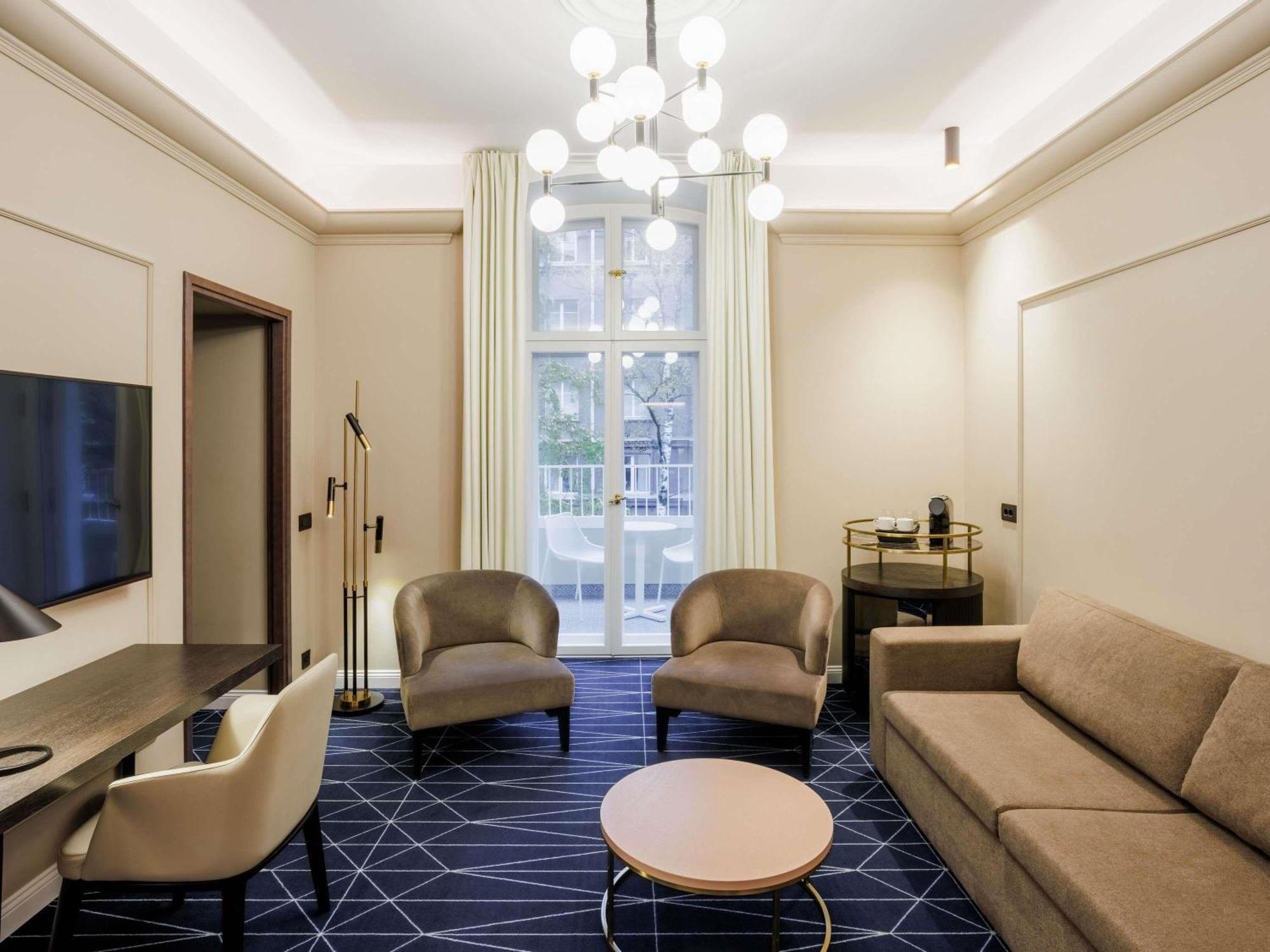 Superior Suite One Double Bed Balcony