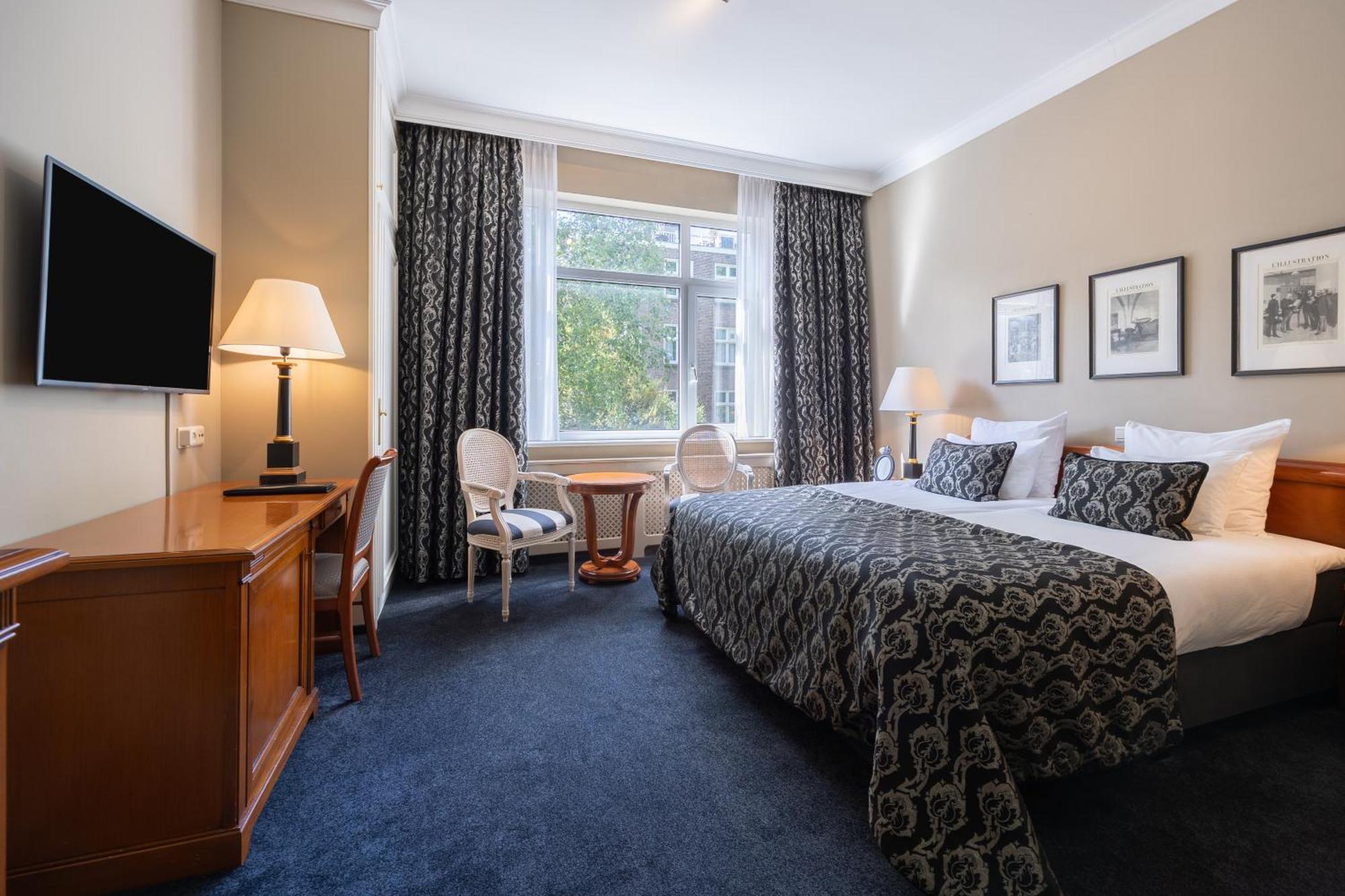 Deluxe Twin or Double Room