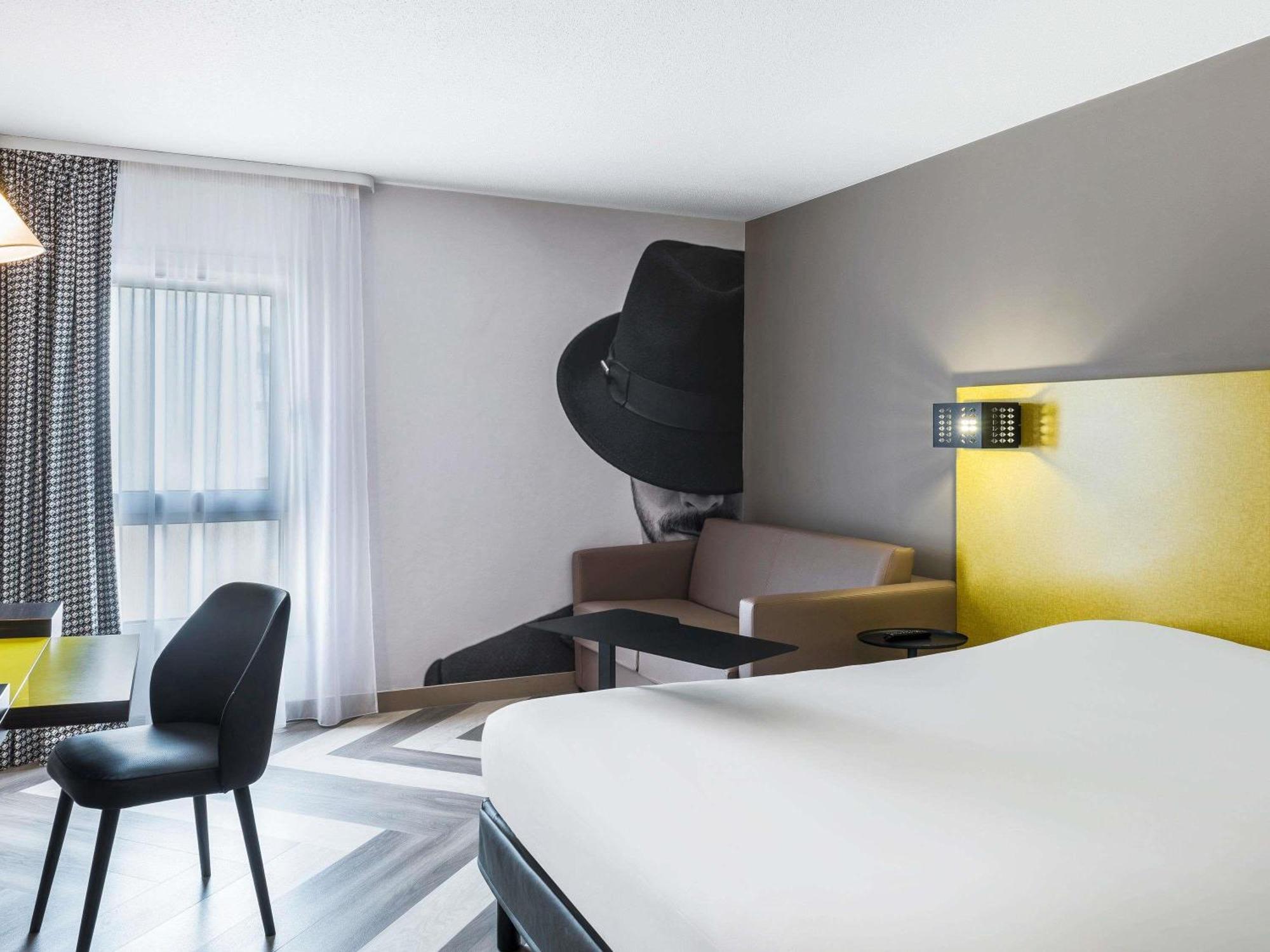 Standard Suite