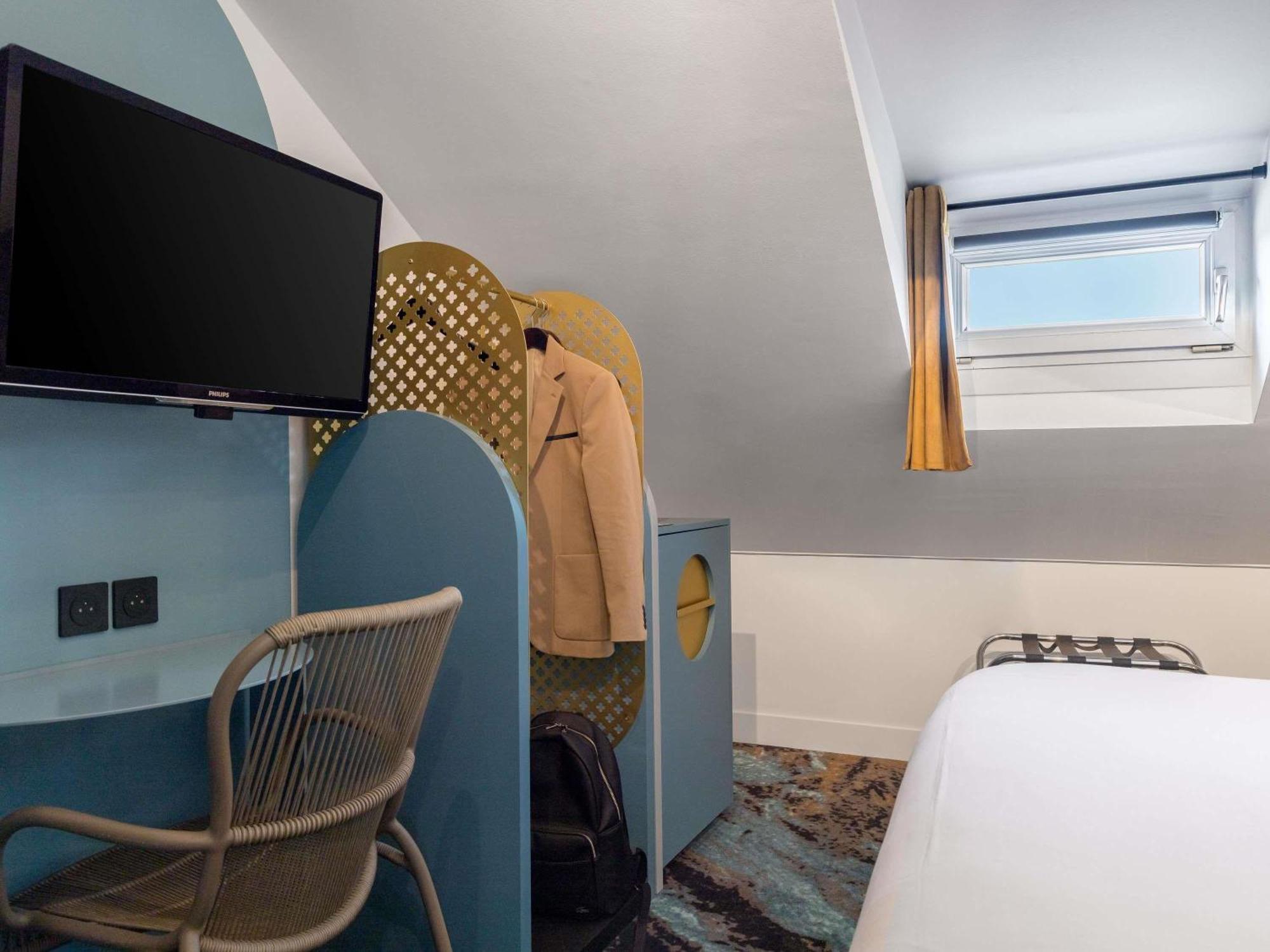 Classic Attic Room with Double Bed