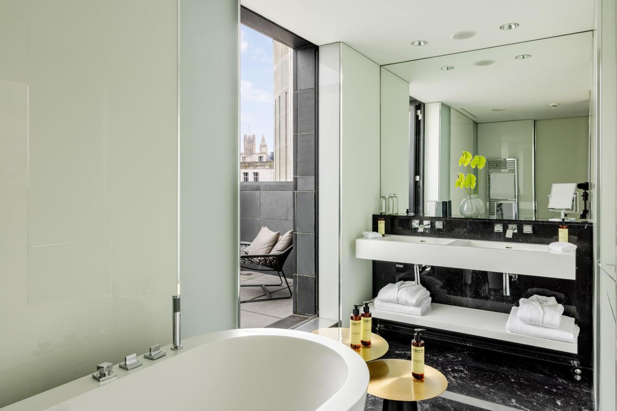 Ultimate ME + Duplex-penthouse med 2 soveværelser