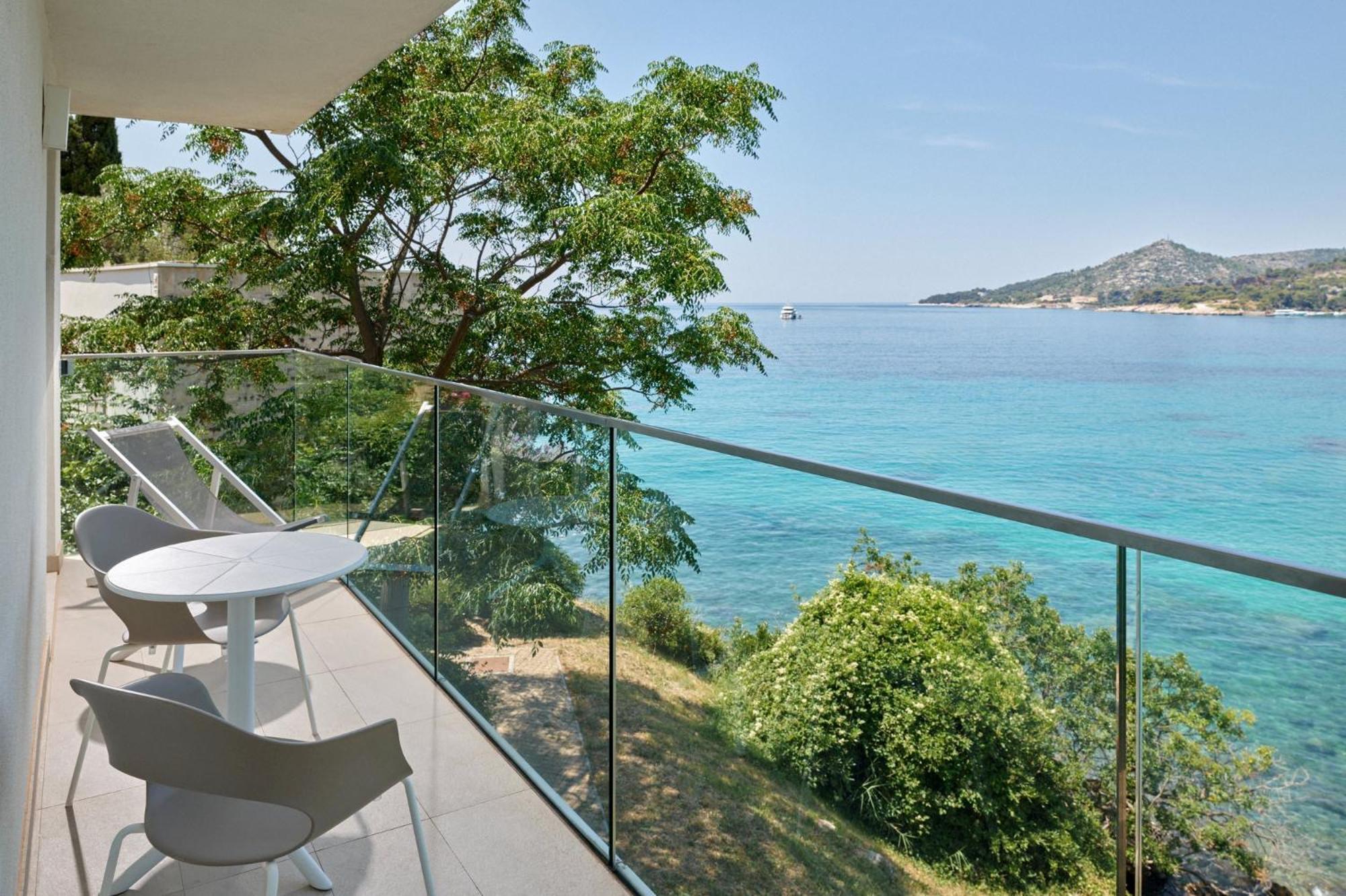 Standard Sea View Apartment 4