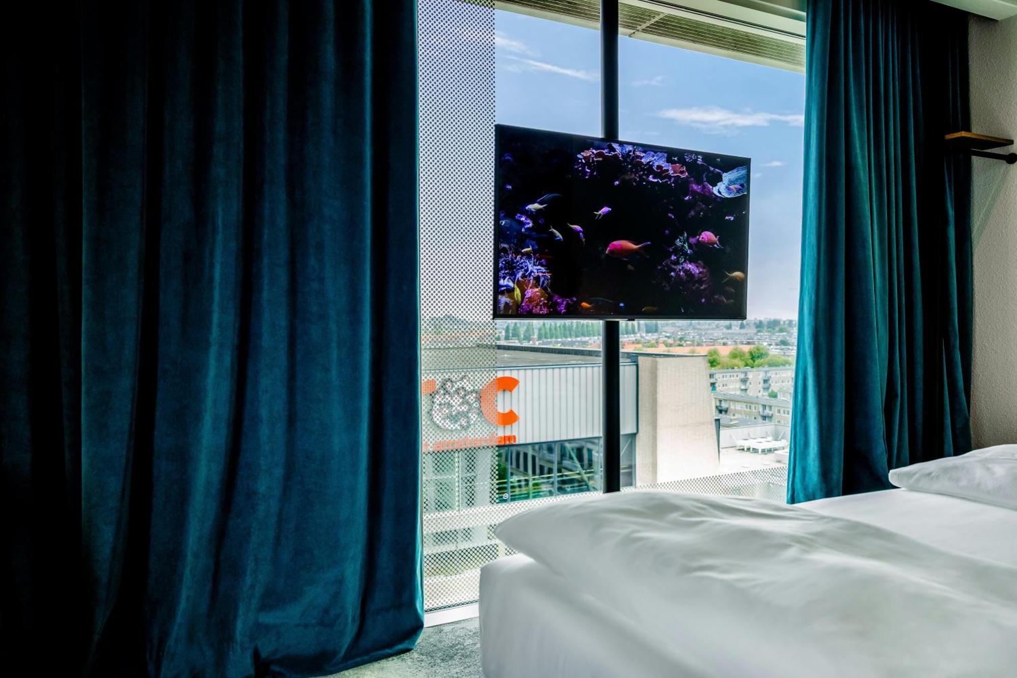 Superior King Room view