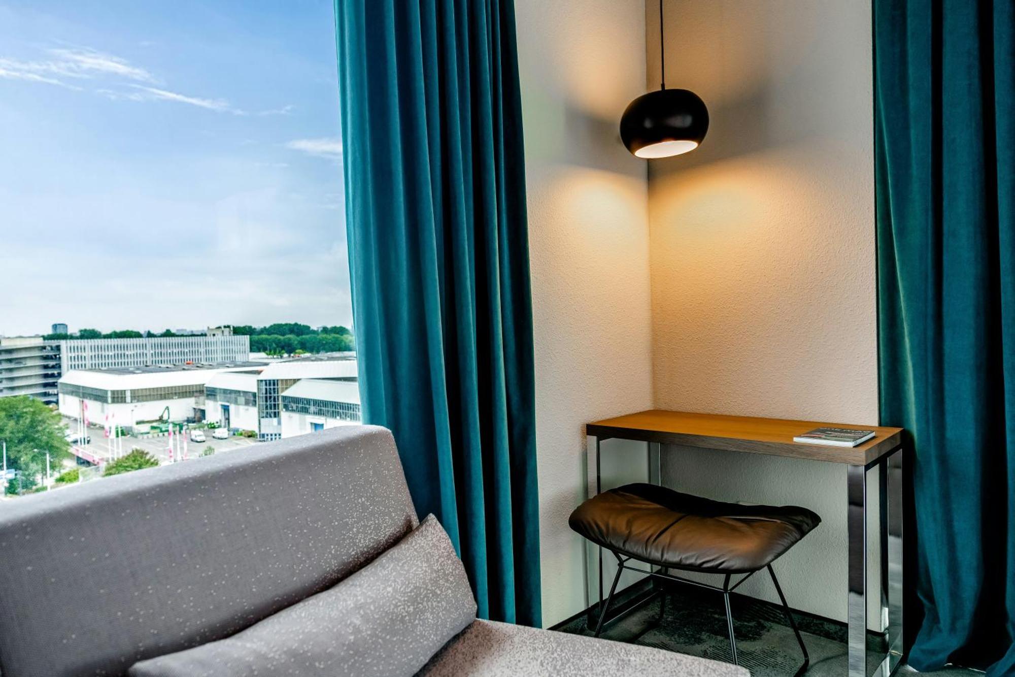 Superior King Room view