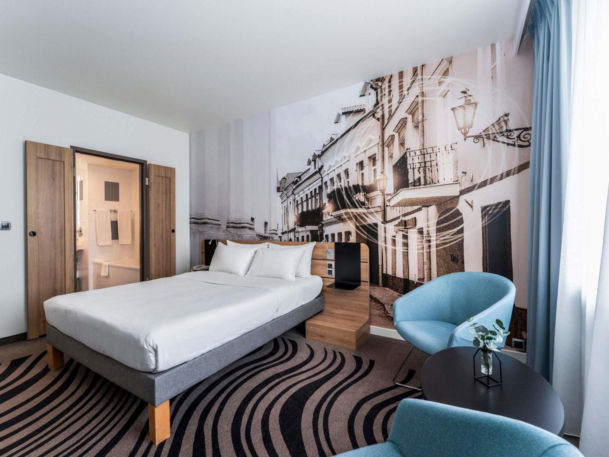 Superior Queen Room