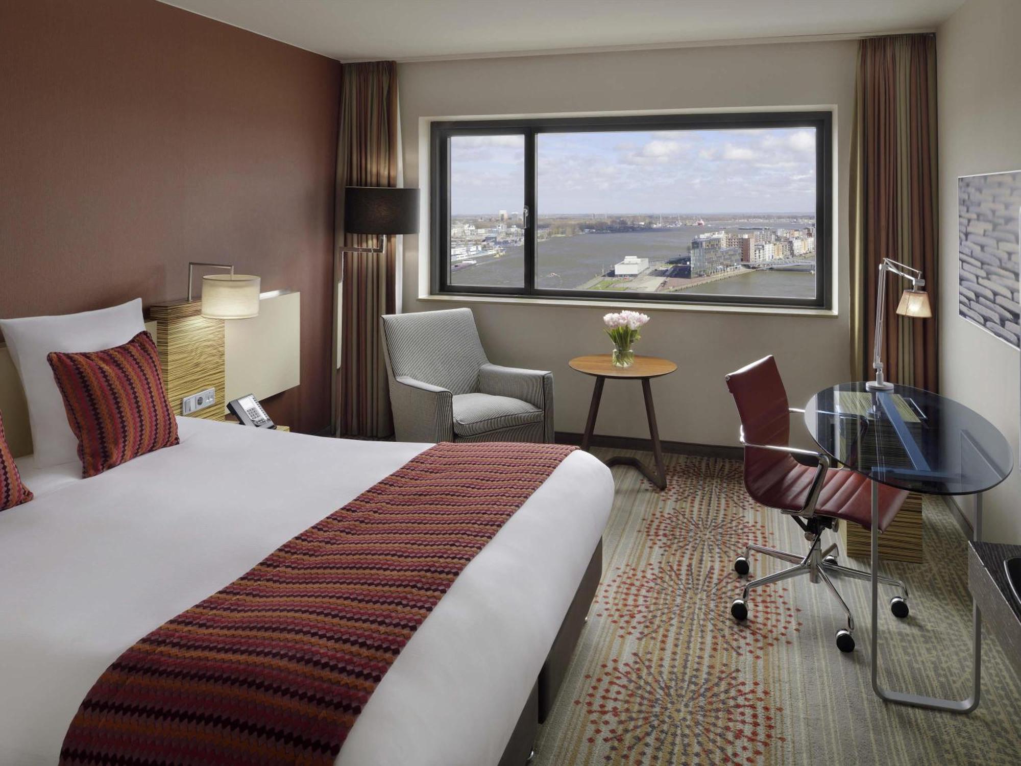 Executive King Room View