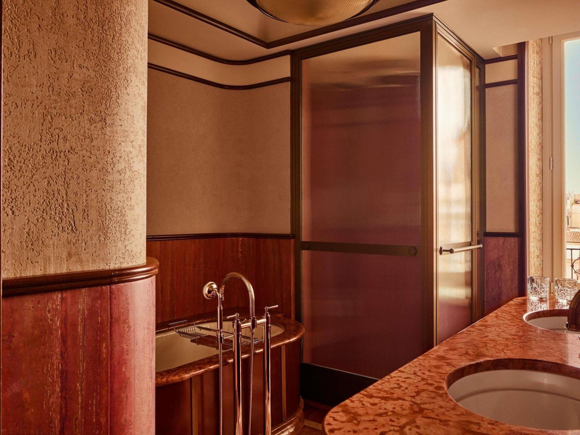 La Minerva Suite