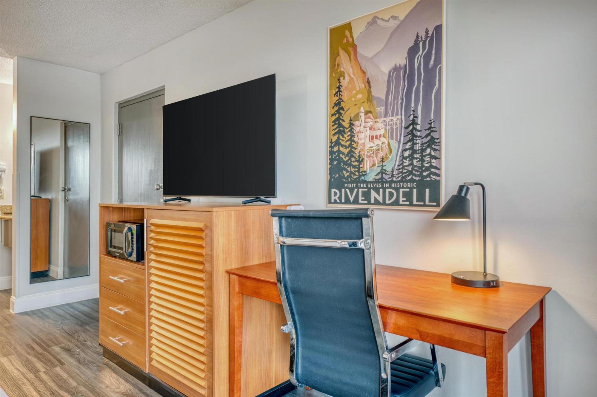 Premium Room 2 Double Beds a Water view