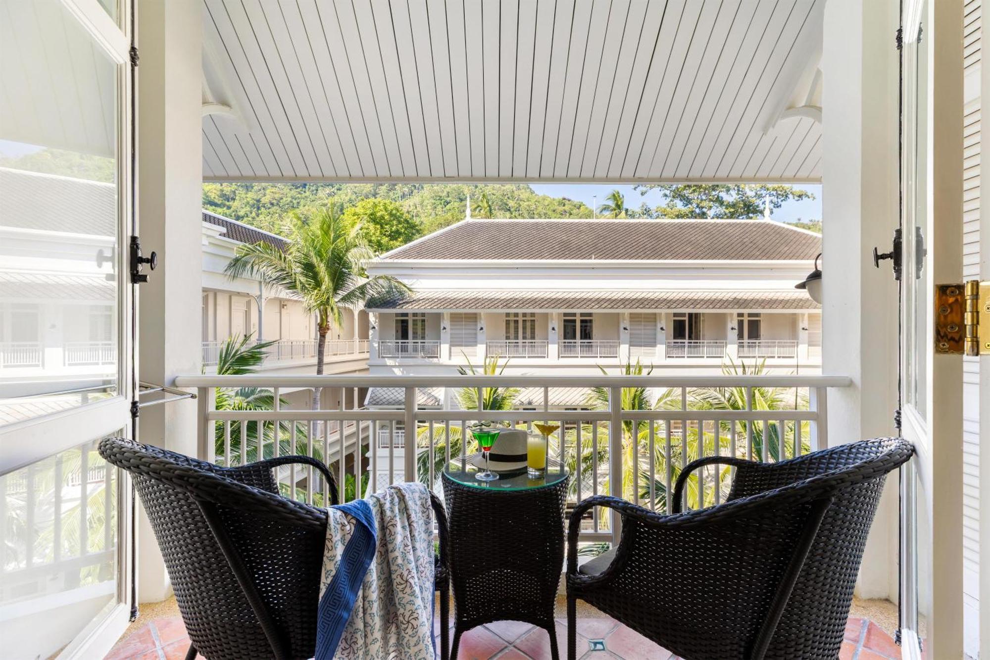 Superior Pool View Balcony 2 Twins