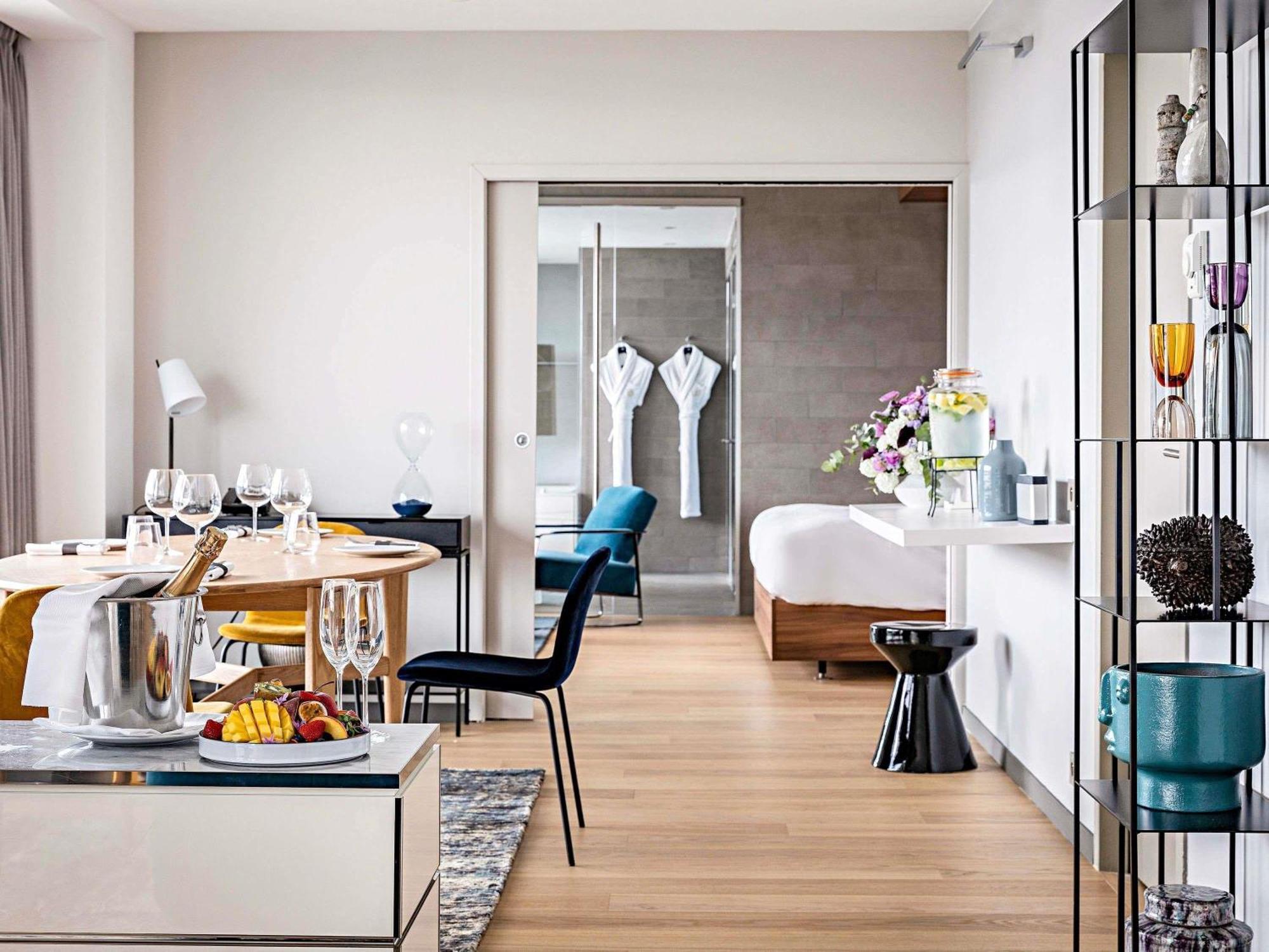 Penthouse Eiffel med 1 king size-säng och utsikt - Översta våningen