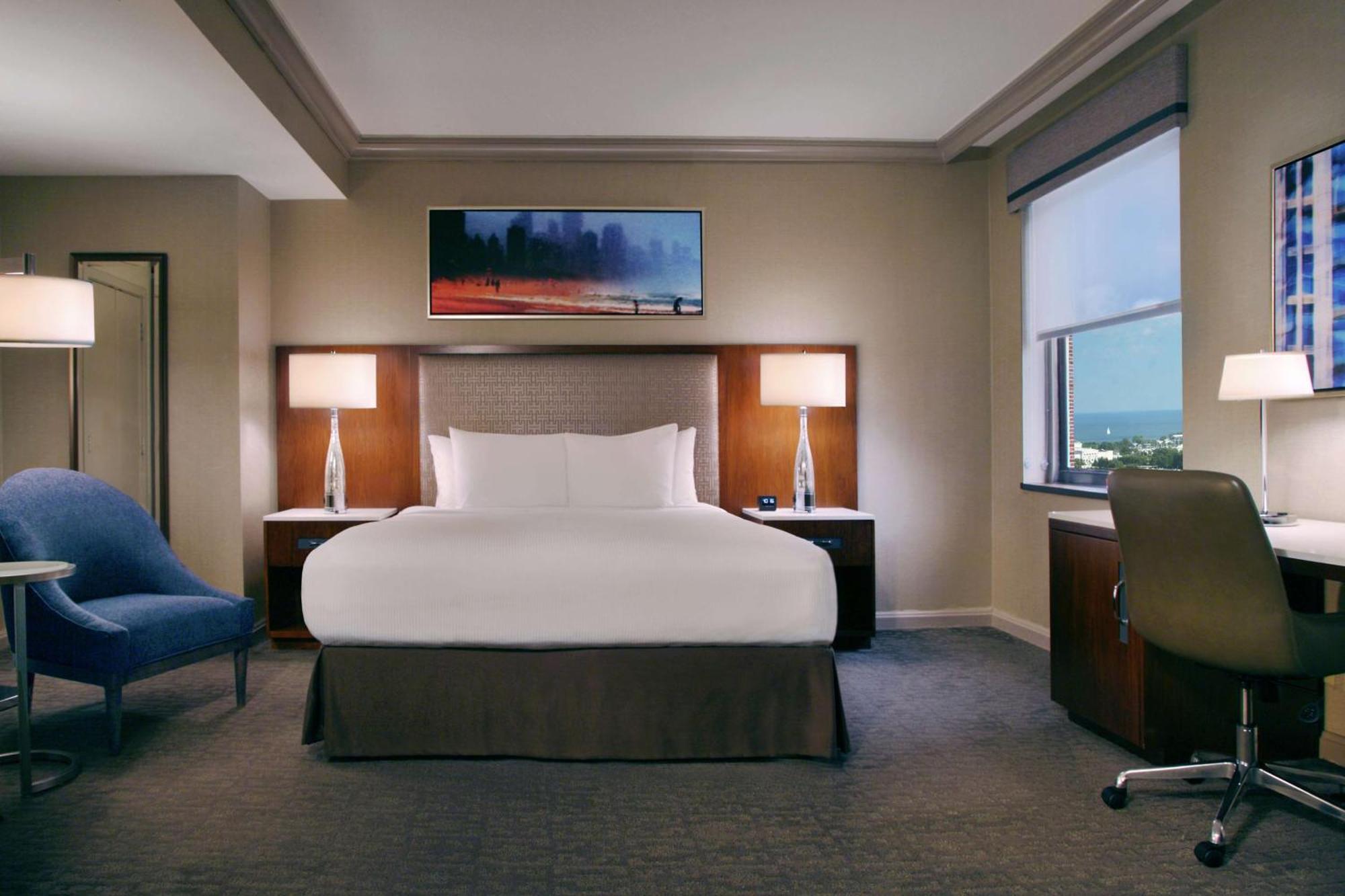 King Room Lake View
