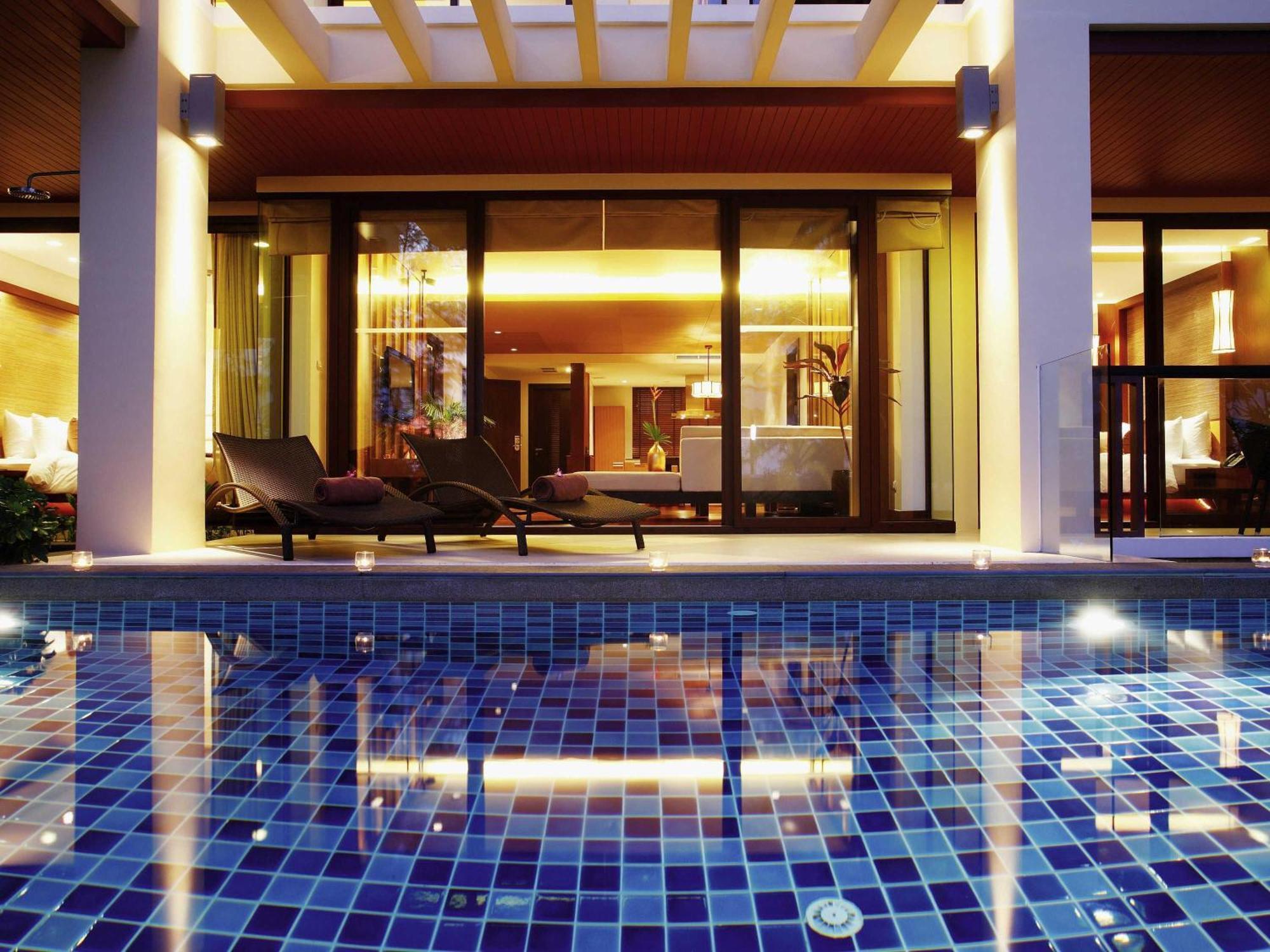 Two-Bedroom Seaview Pool Suite