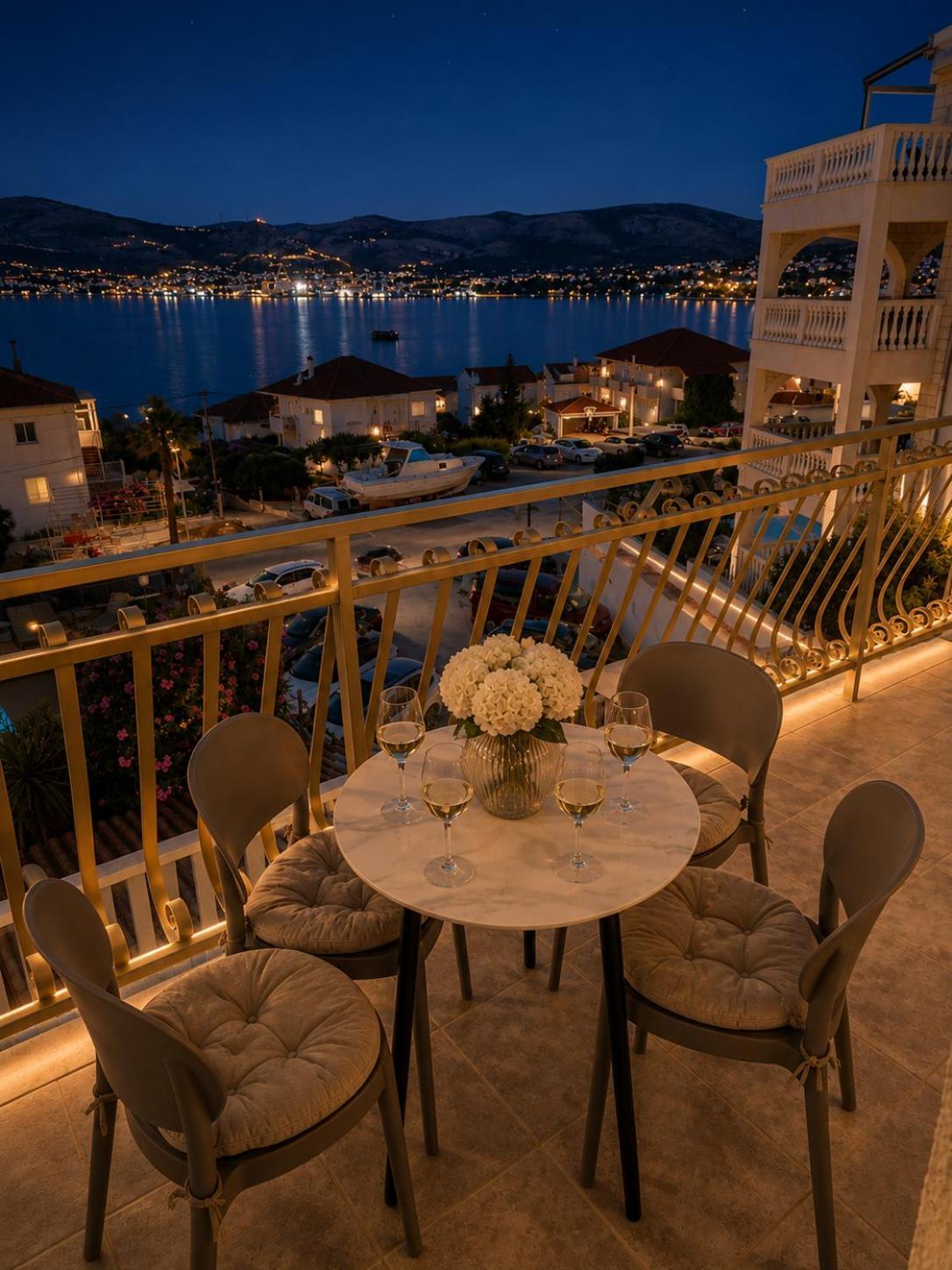Family Room Balcony Sea View