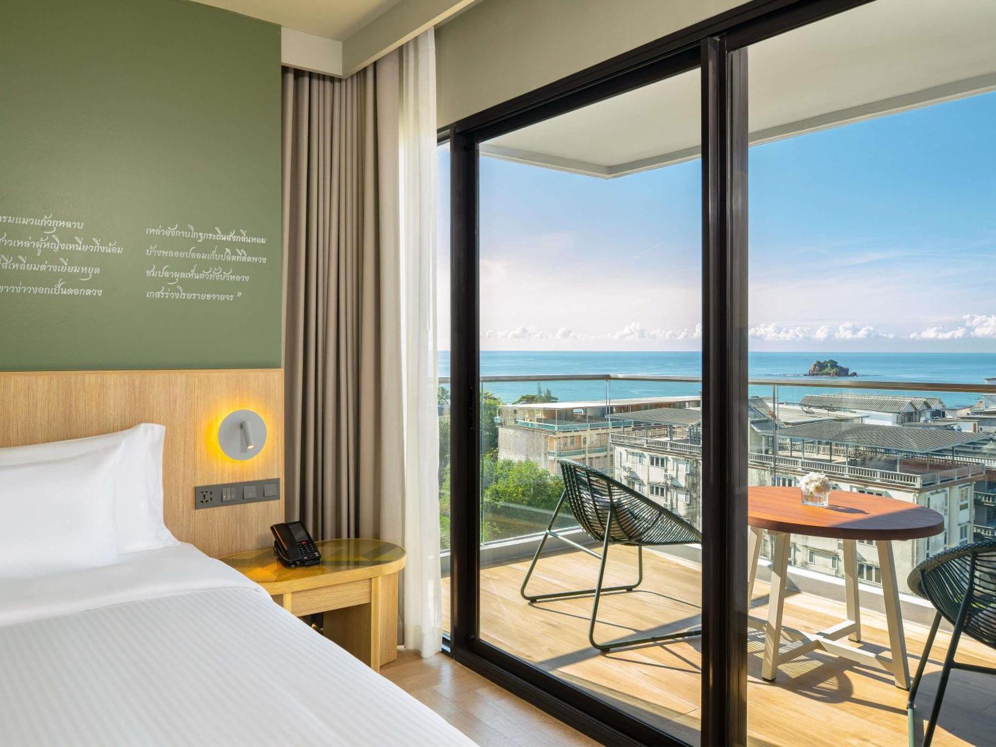 Junior Suite Sea View Balcony Garden Wing