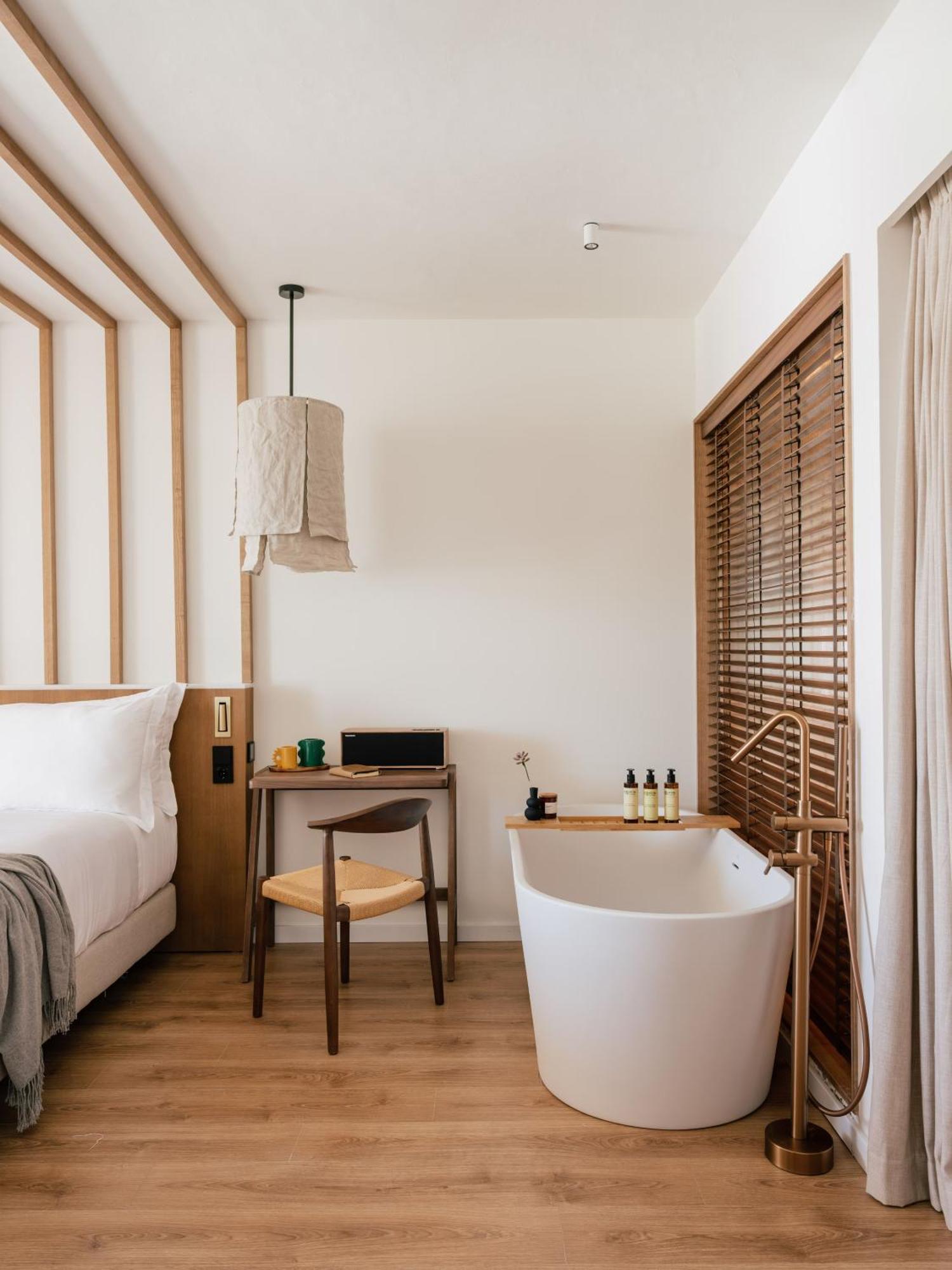 Ultimate ME 2 Bedroom Suite