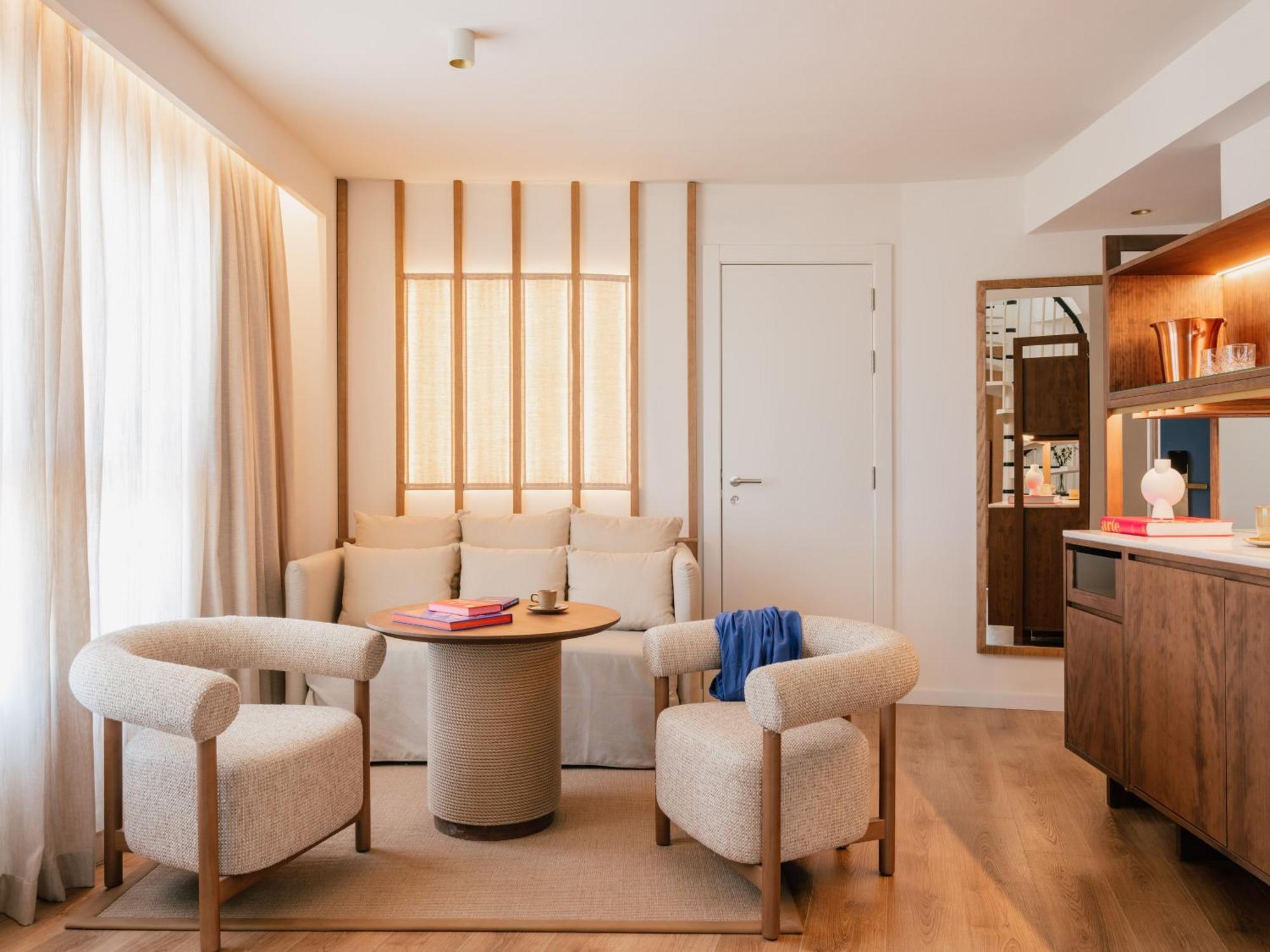 Exclusive ME 2 Bedroom Suite