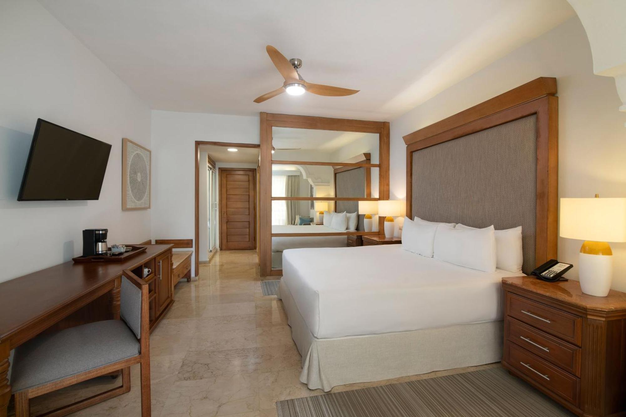 The Level Junior Suite Garden View