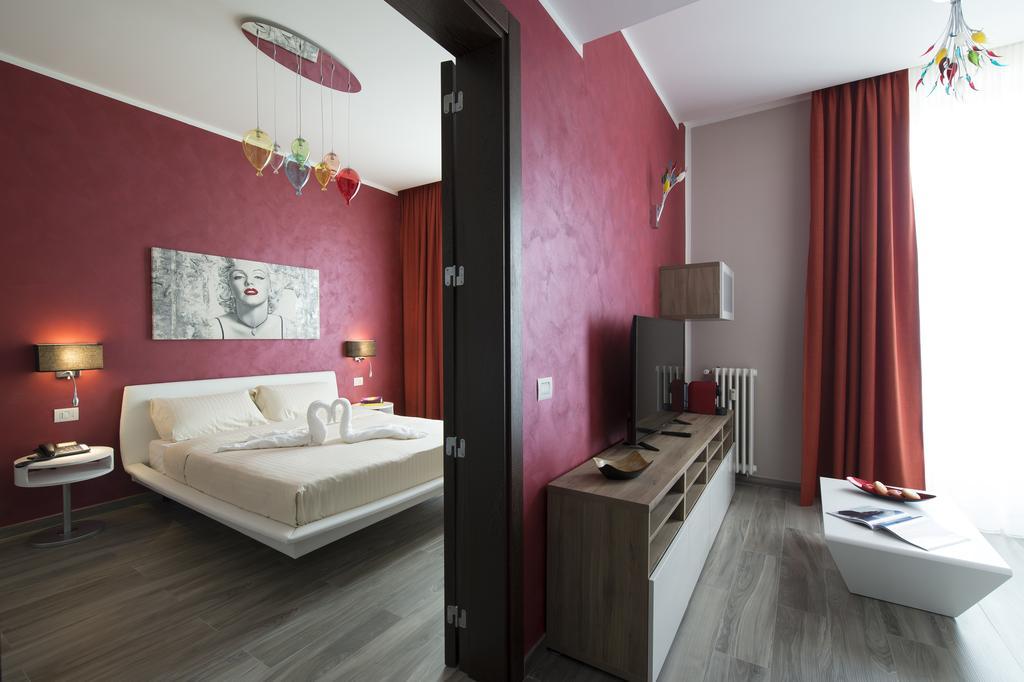 Junior Suite,1209230857:JPEG