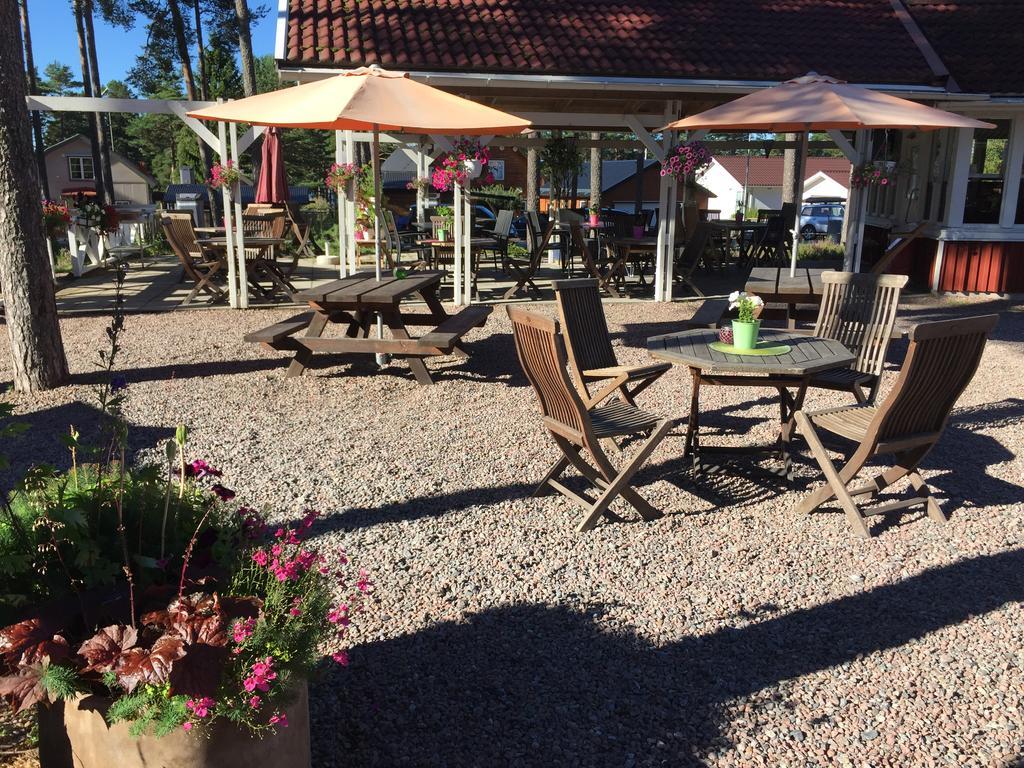 Stuga med delat badrum