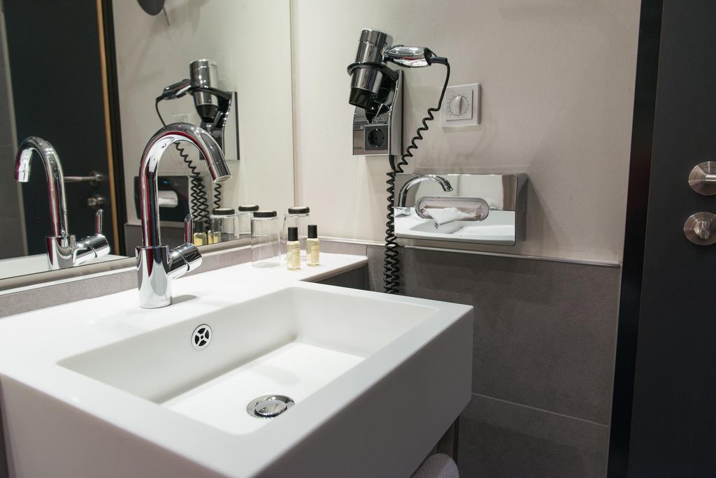 Single Room,254760001:JPEG