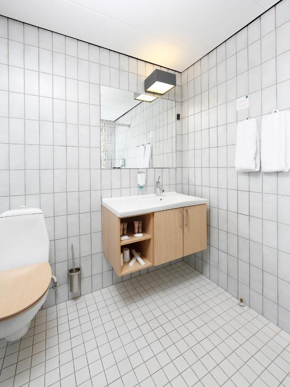 Double Room,832370774:JPEG