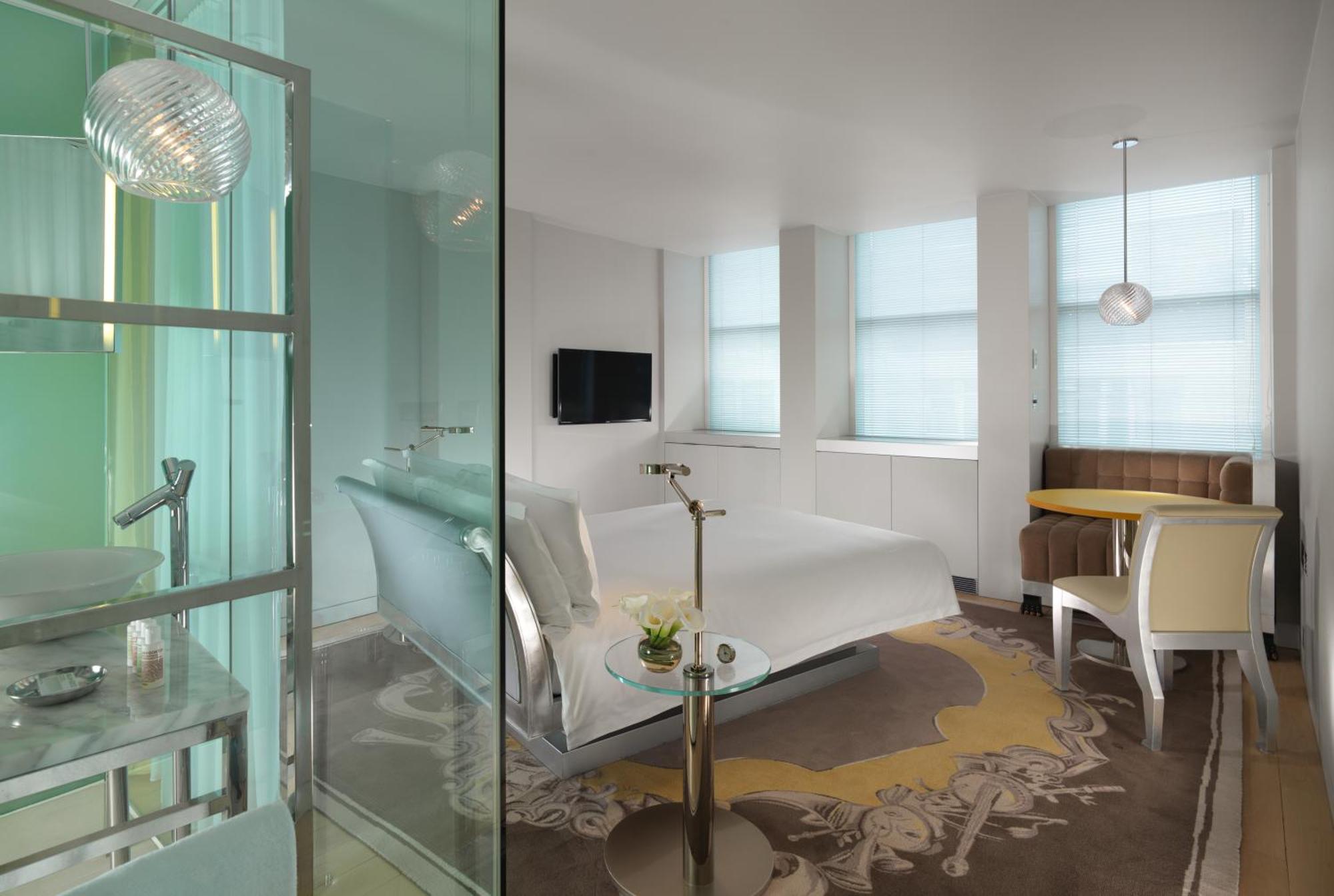 Deluxe Room,1516362241:JPEG