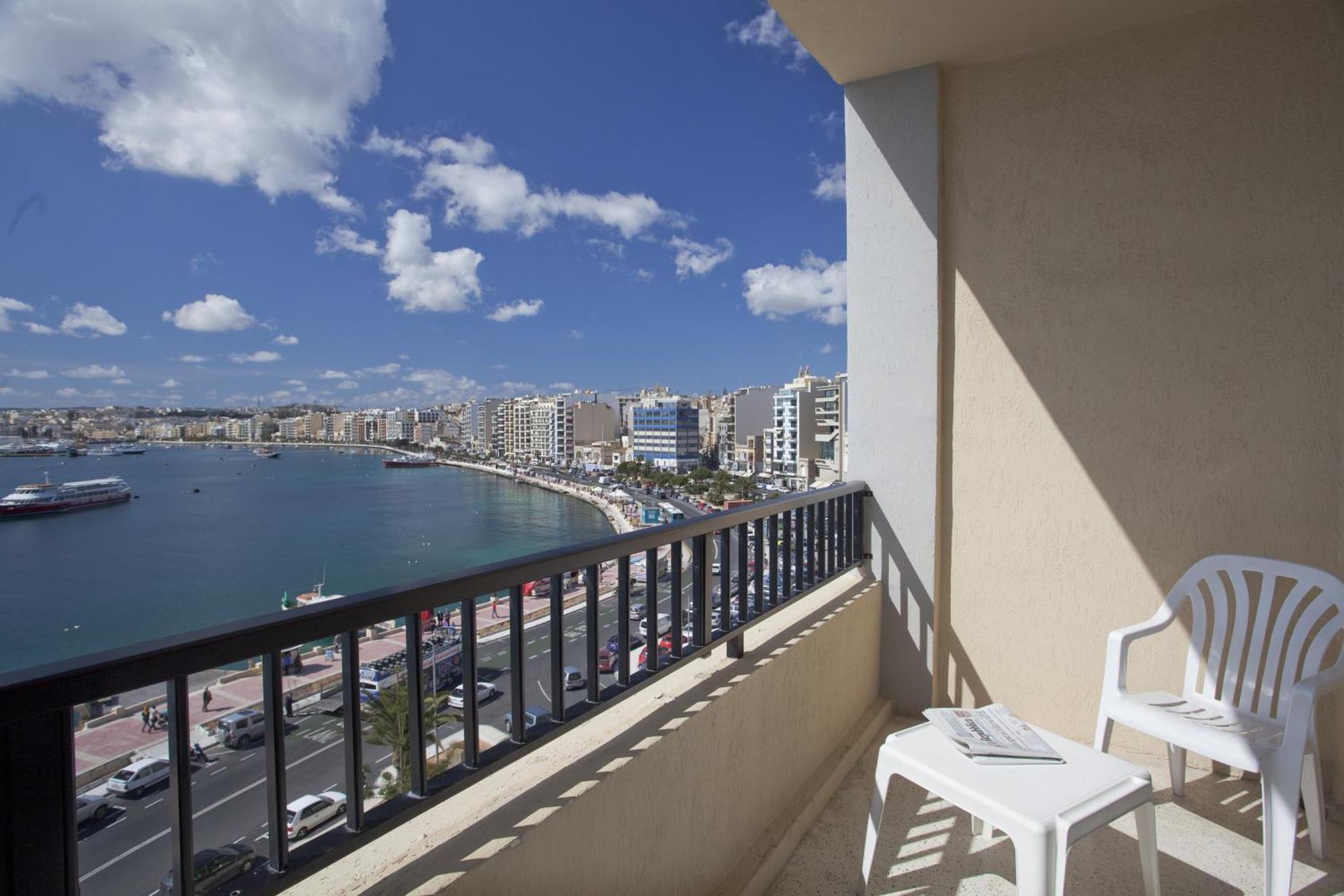 Triple Room Sea View