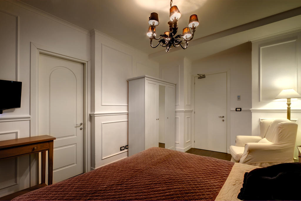 Standard Double or Twin Room,436584276:JPEG