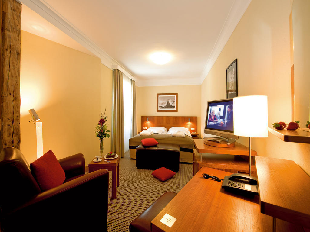 Double Room,248616625:JPEG