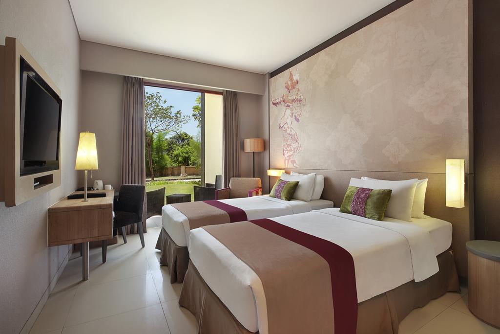 Deluxe Double Room Scheduled Shuttle to Hotel’s Beach Facility