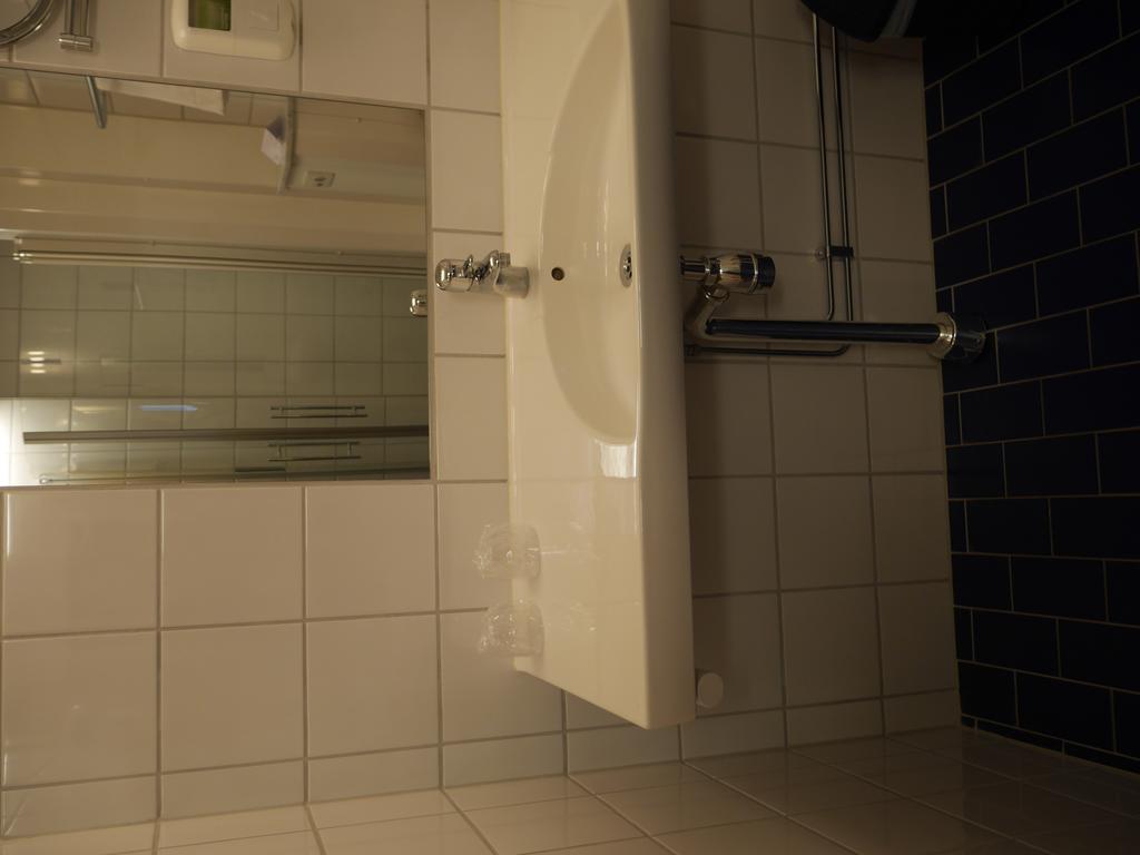 Single Room,264910201:JPEG