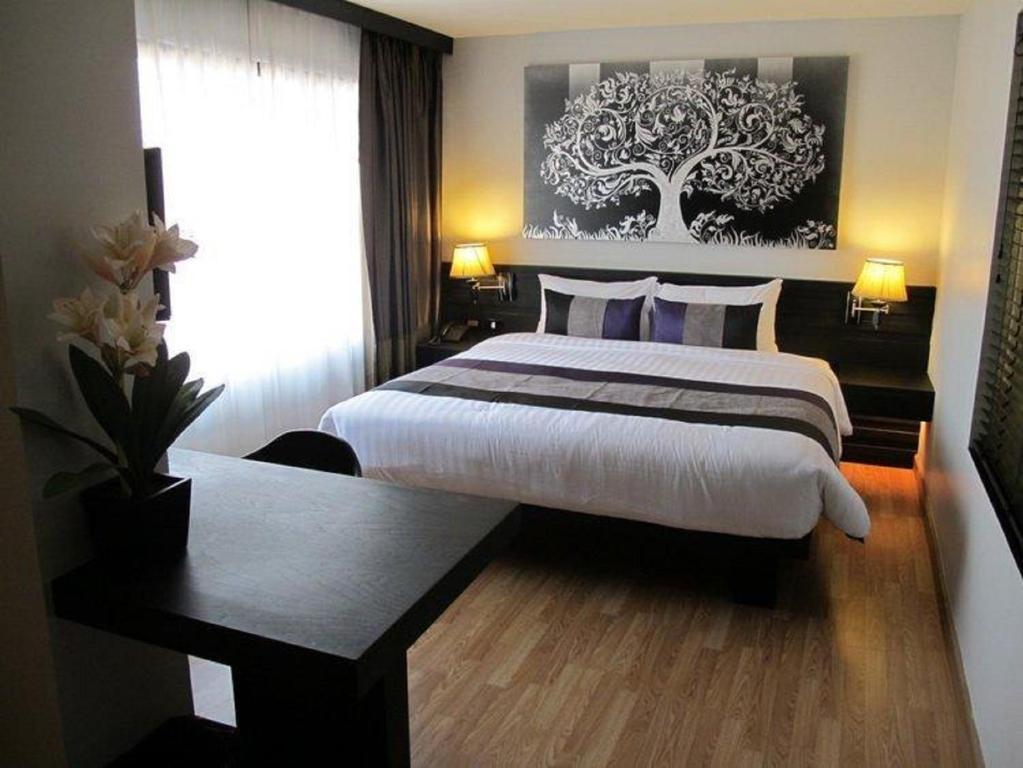 Diplomat Double Room,115179182:JPEG