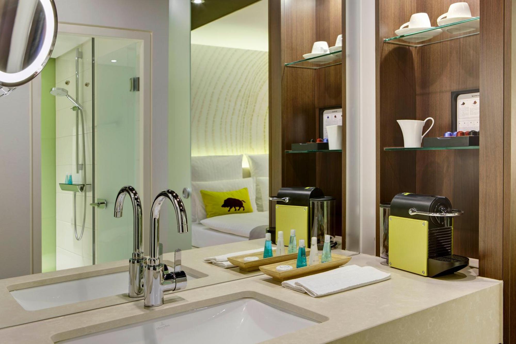 Business Double Room,908651959:JPEG