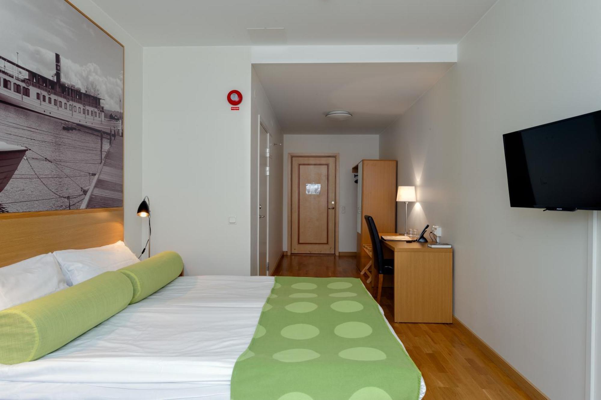 Standard Double Room,287080068:JPEG