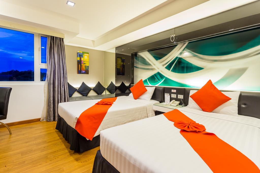 Superior Double or Twin Room,678971928:JPEG